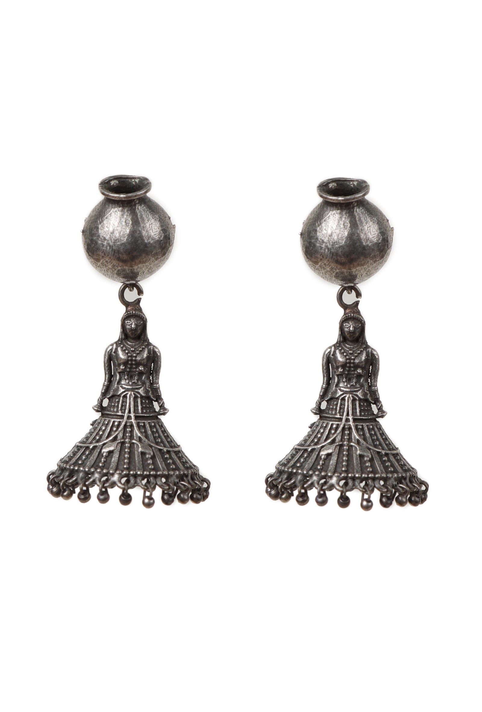 Panihari Woman Matka Drop Earrings