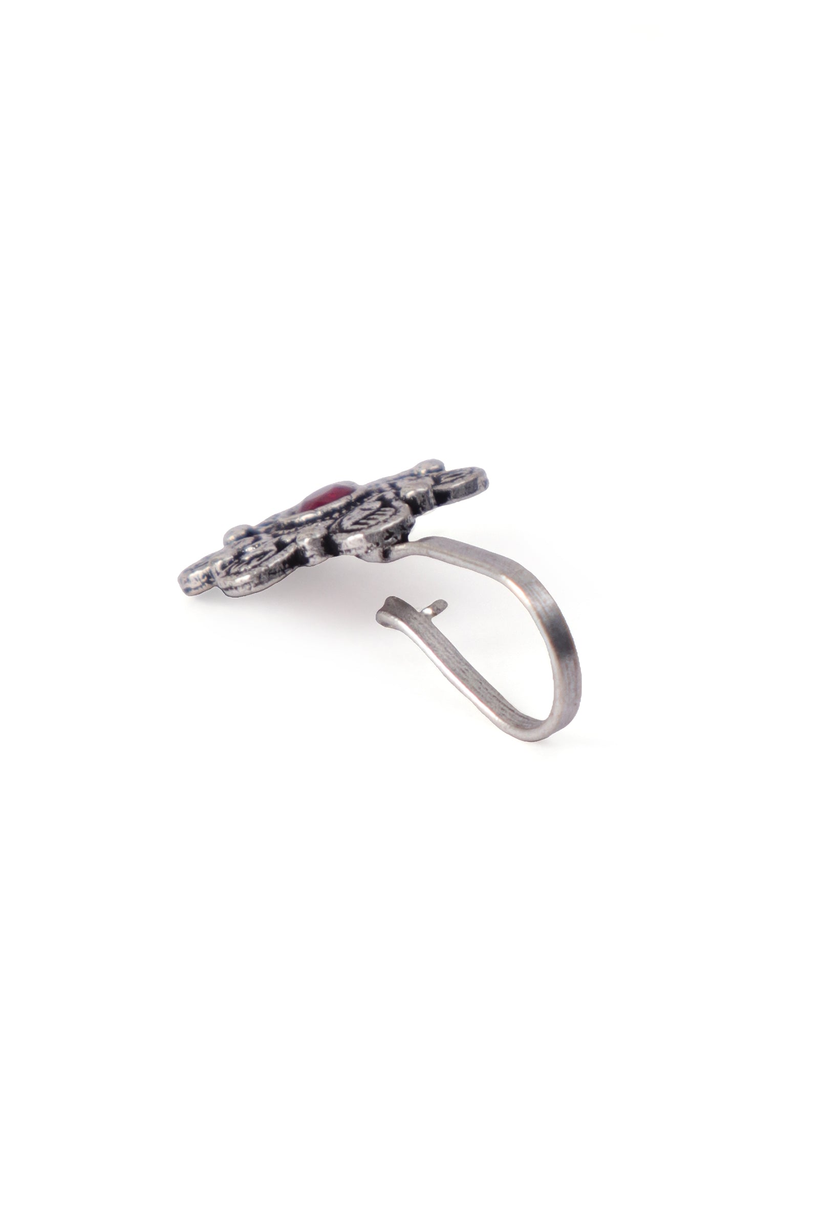 Flowered hand design nosepin