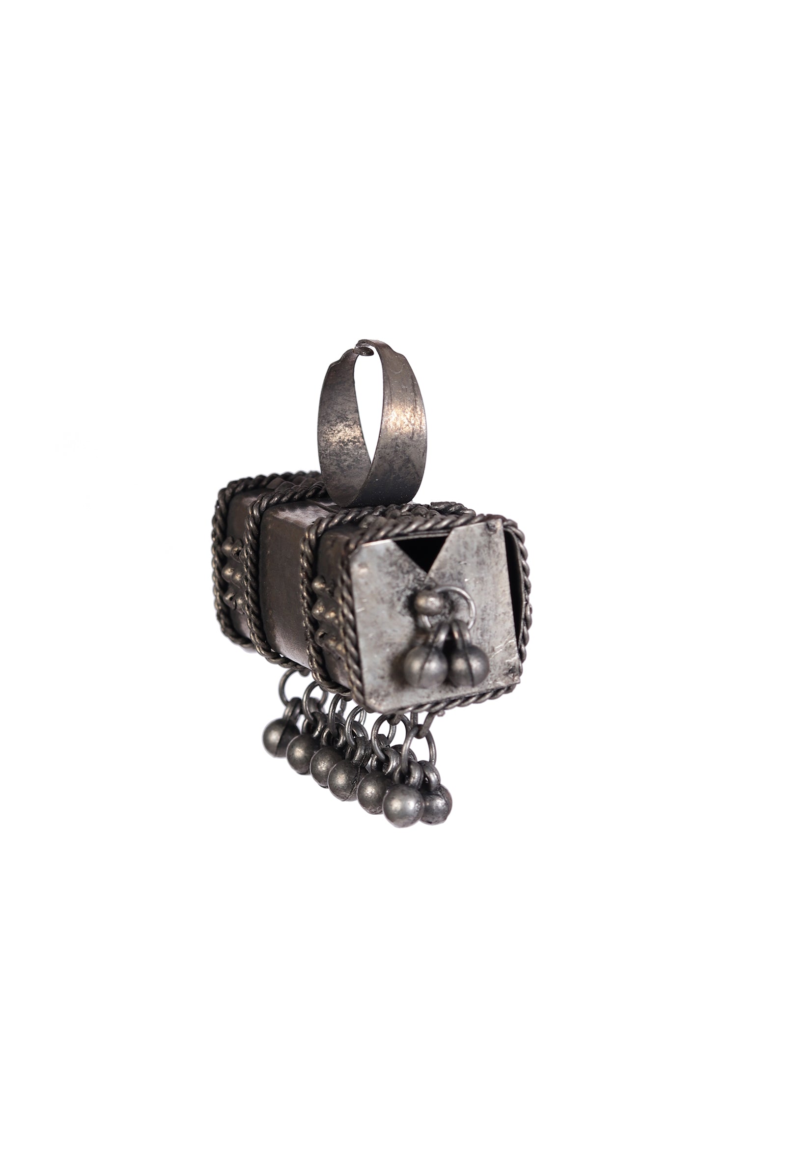 Afghani Kuchi Statement Ring