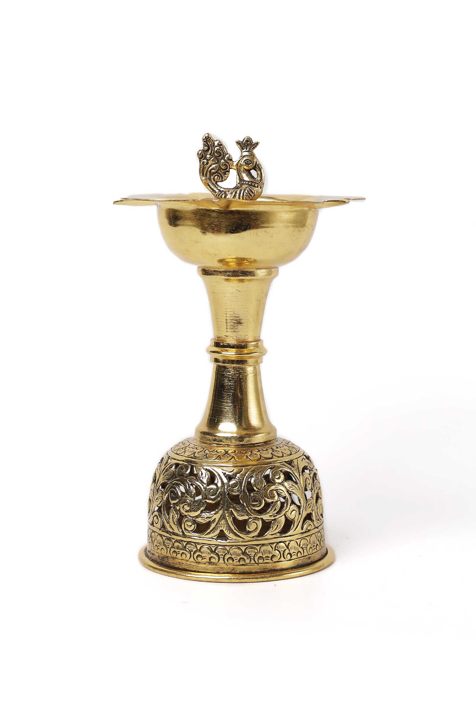 Parak Standing Panchmukhi Brass Diya