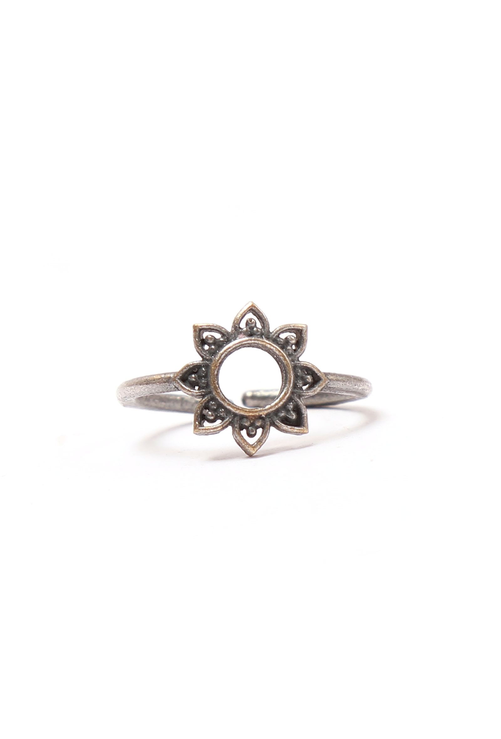 Set of 4: Ama Silver Brass Toering