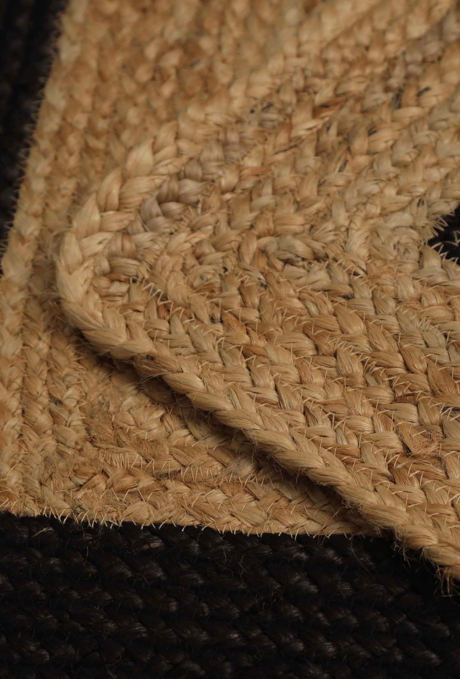 Savannah Rectangle pattern Handcrafted Jute Rug