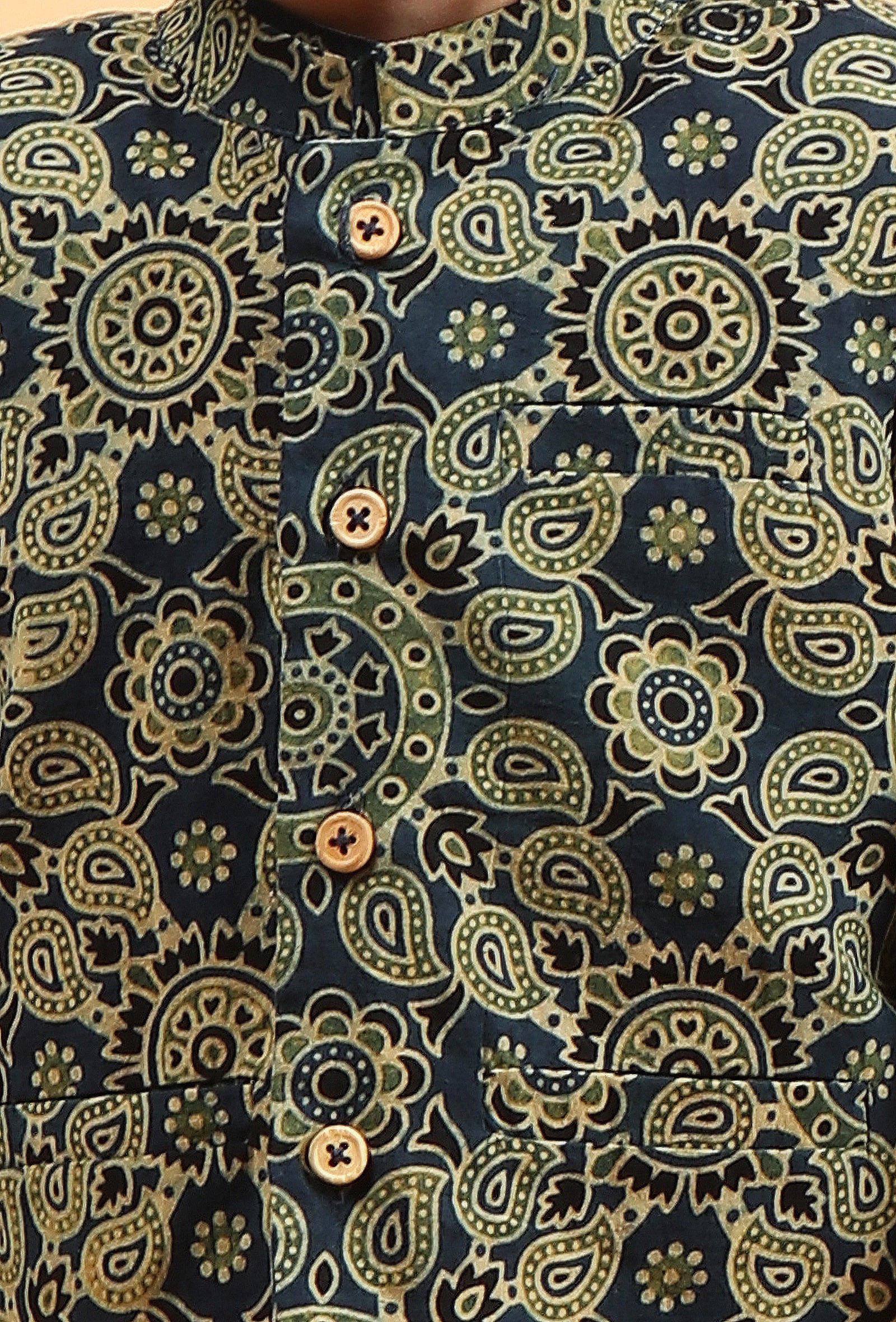 Set of 3: Shray Indigo Cotton Kurta, Black Pyjama & Indigo Ajrakh Print Jacket