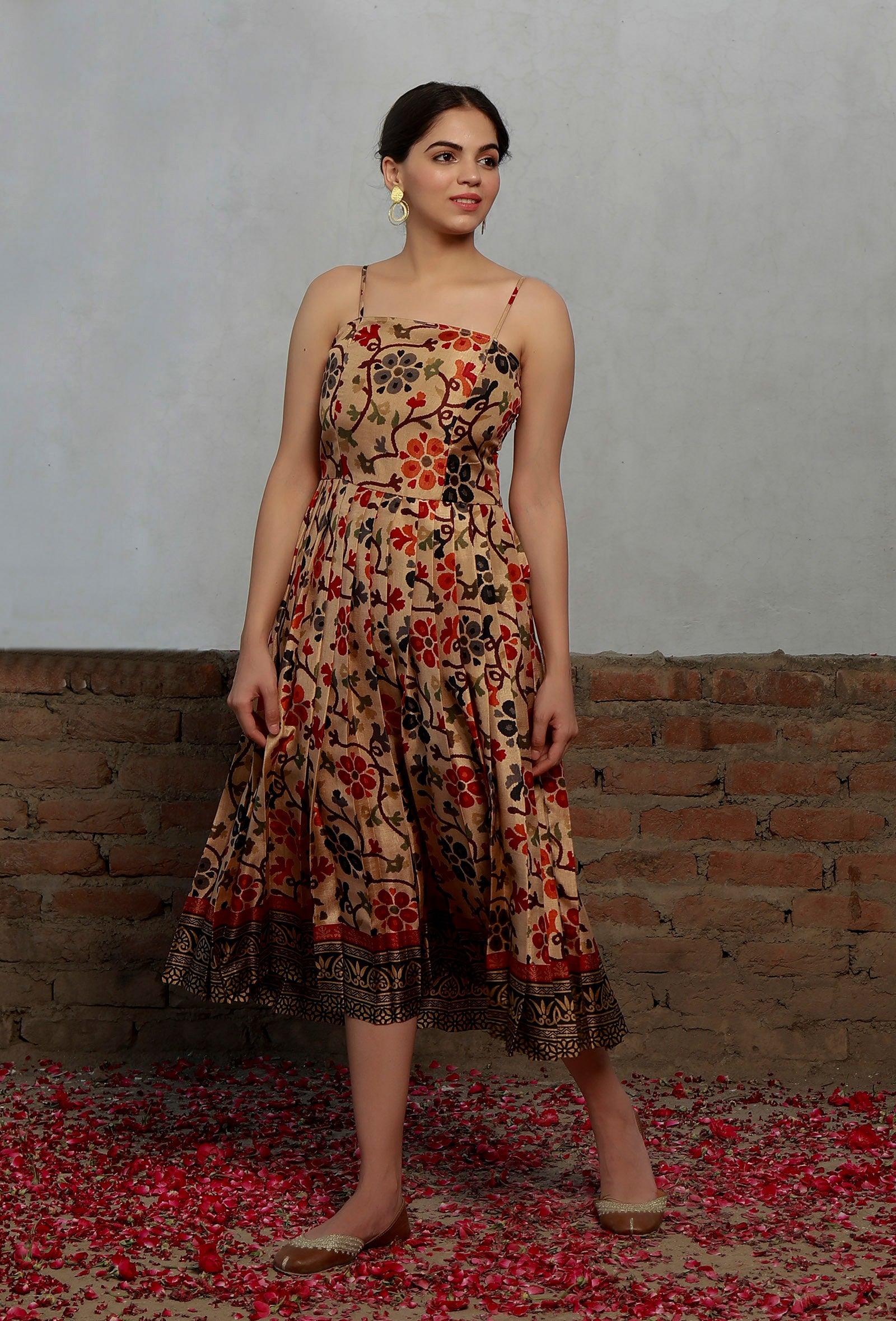 Beige Kalamkari Printed Cotton Silk Midi Dress With Single Buckle Belt
