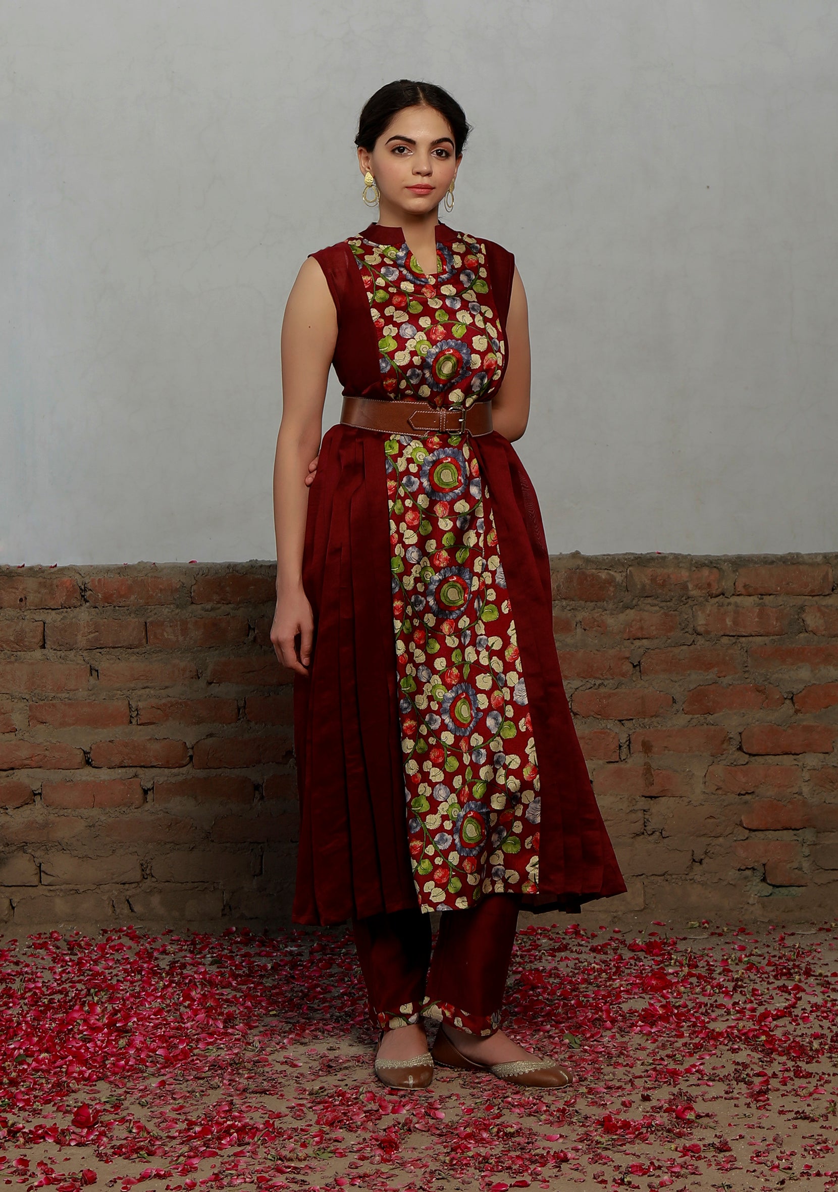 Beige Kalamkari Printed Cotton Silk Midi Dress With Single Buckle Belt