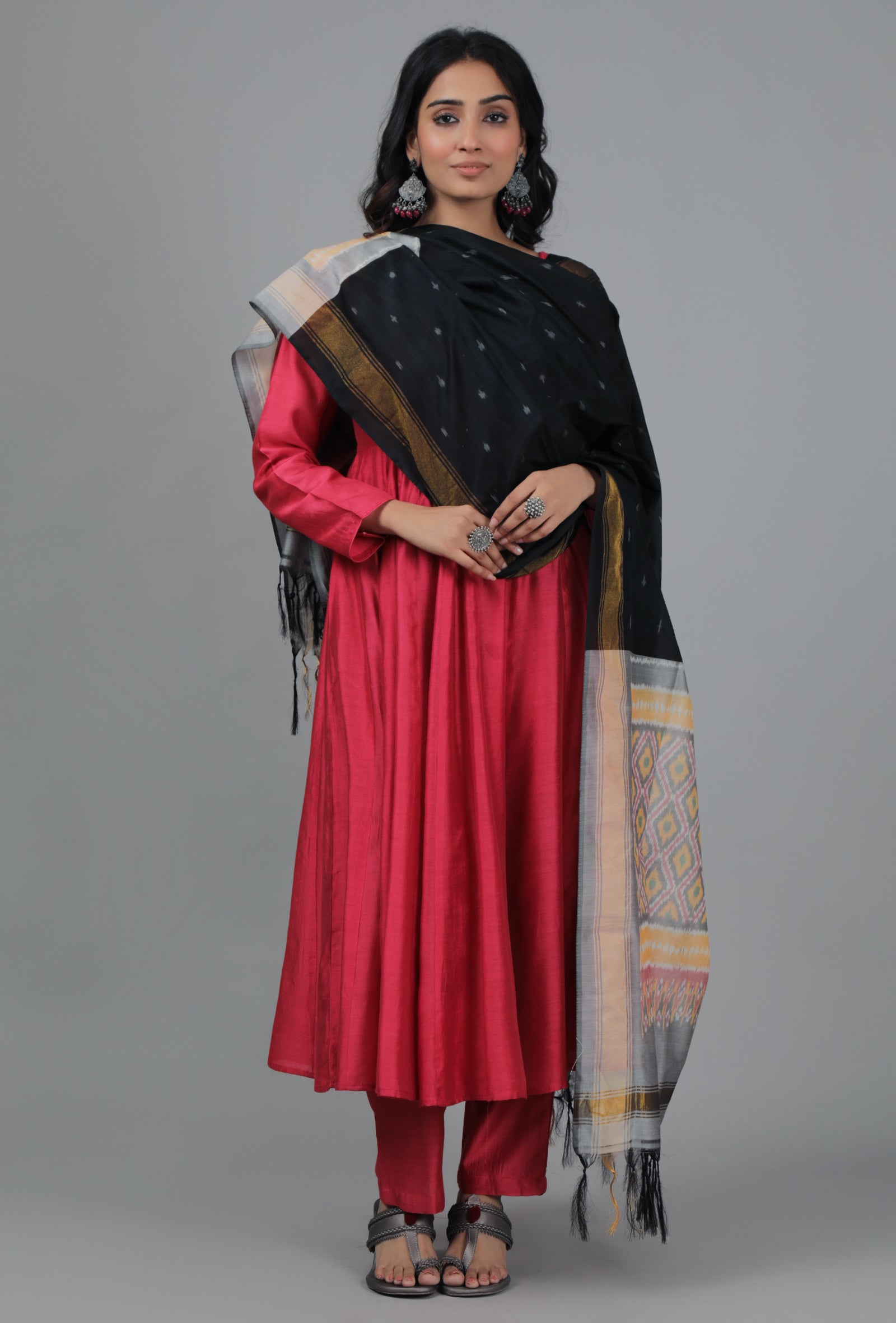 Black & Cloud Grey Ikat Dupatta