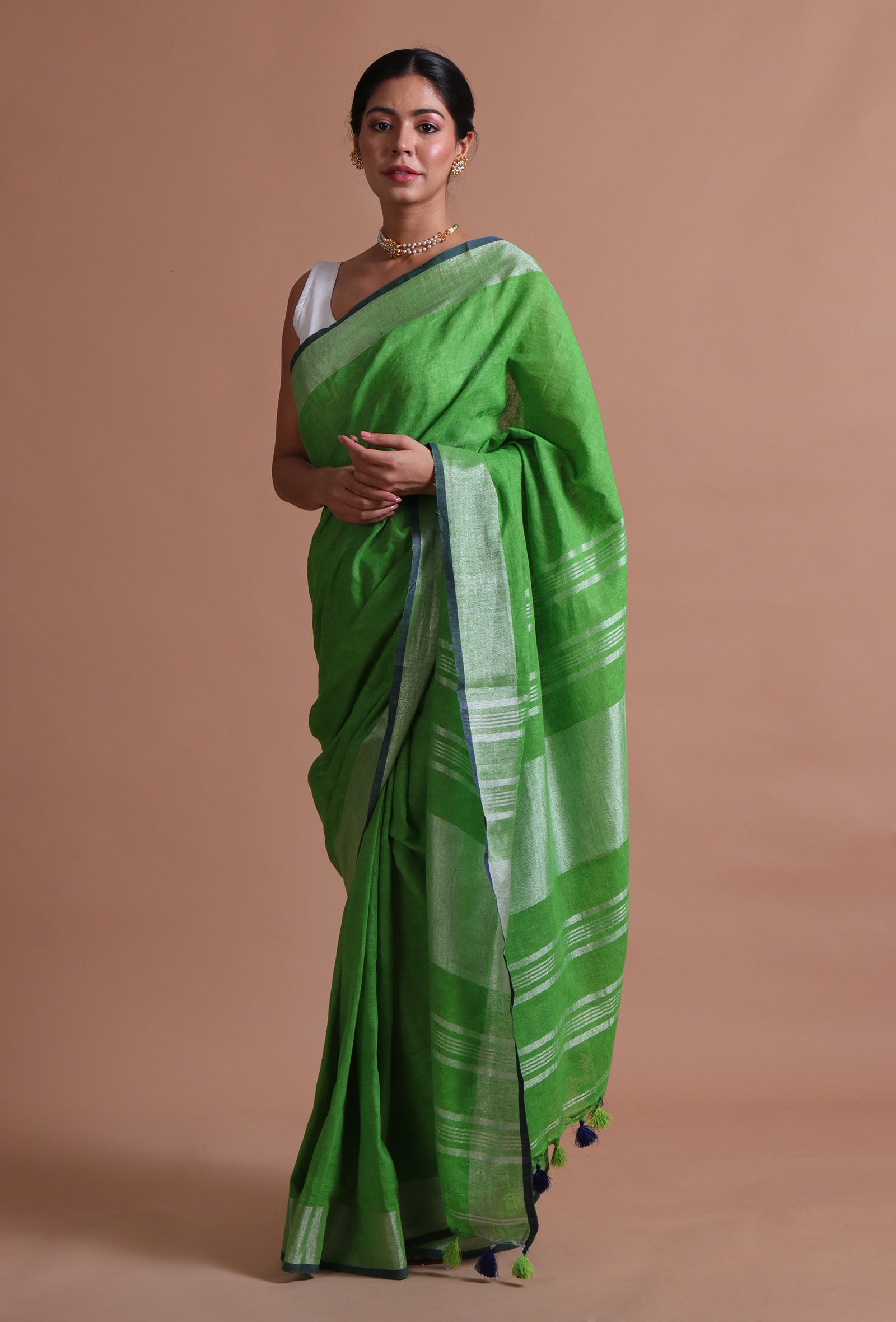 Green Color Cotton Linen Saree With Unstitched Blouse