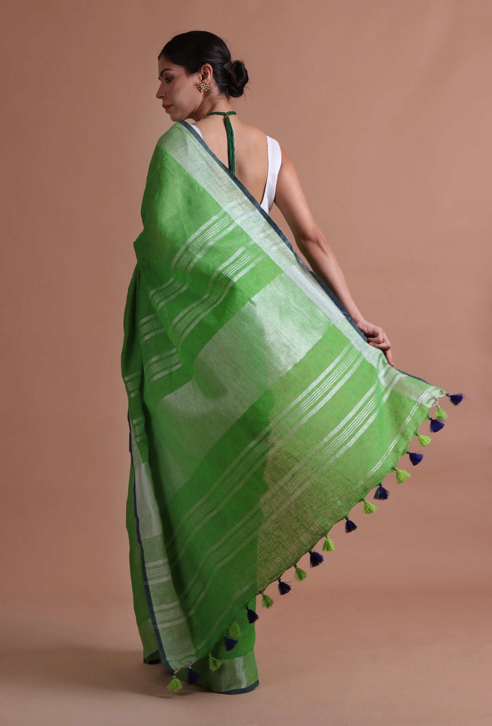 Green Color Cotton Linen Saree With Unstitched Blouse