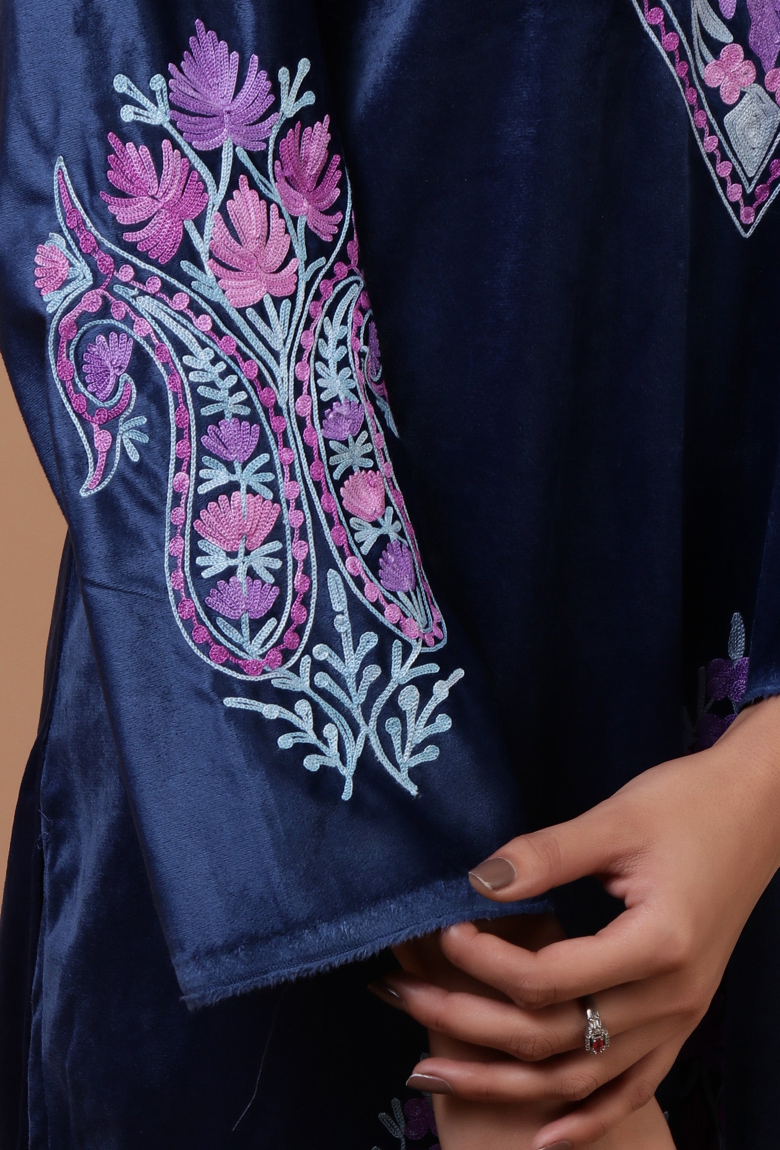 Blue Zodiac Velvet Ari Embroidered Kurta & Pant Set- Free Size