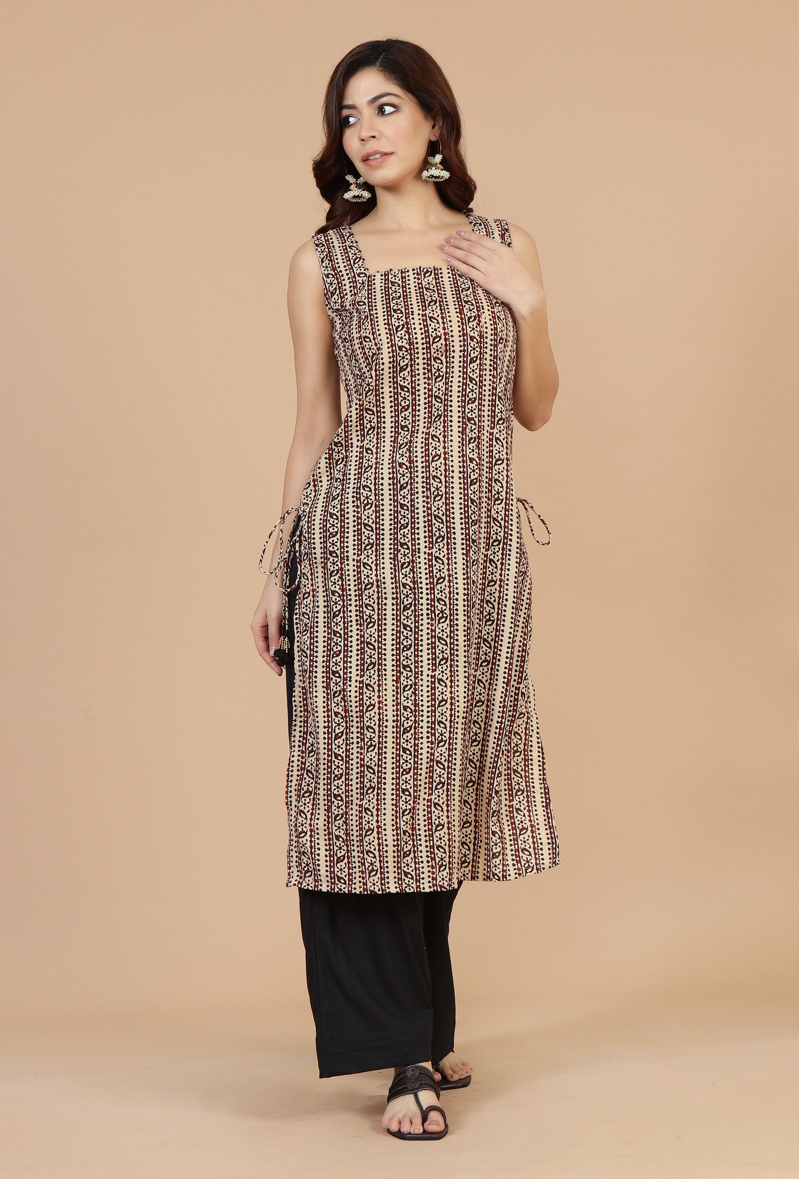 Baagh Printed Straight Cotton Kurta with Side Tie-Ups