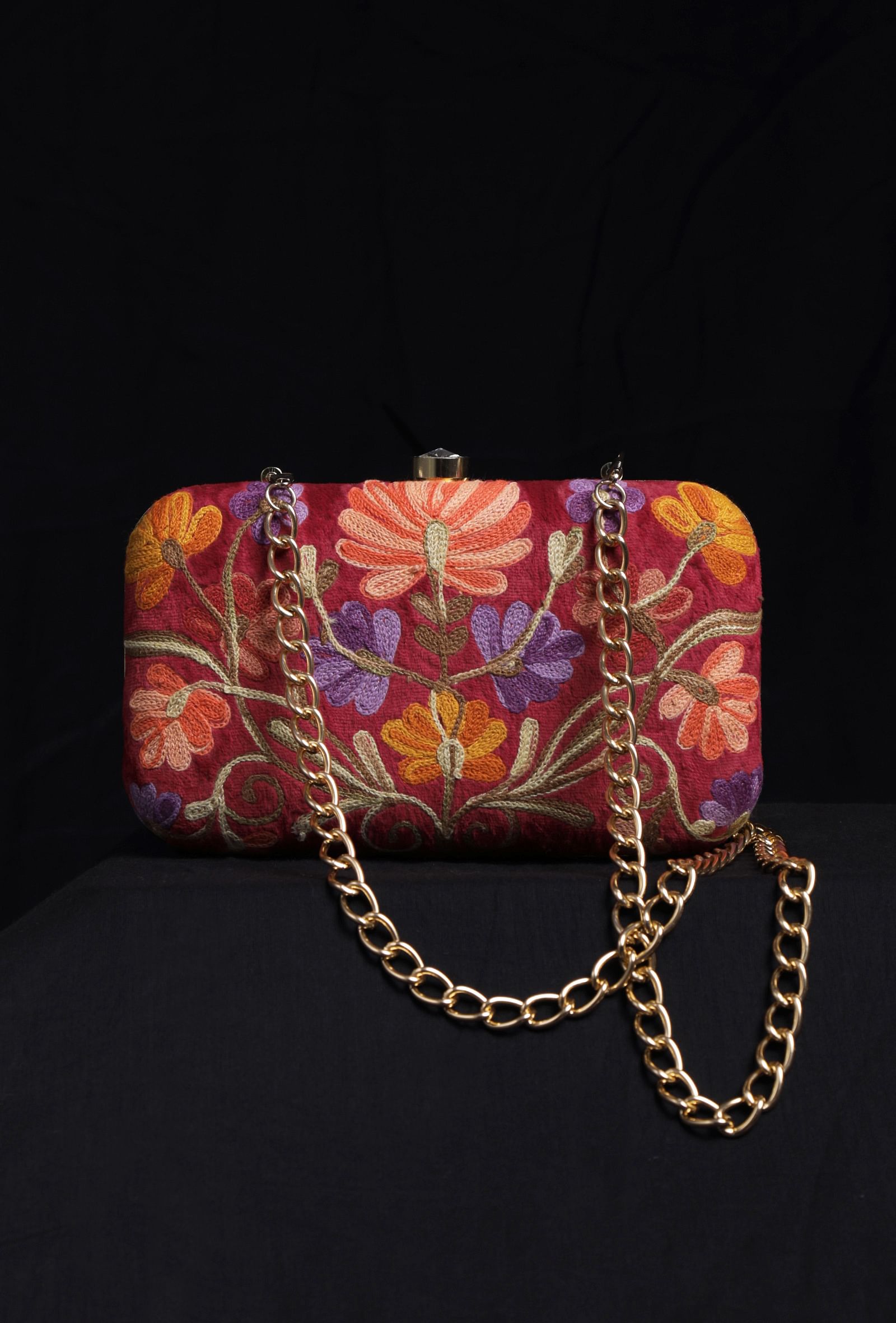 Red velvety rectangular clutch
