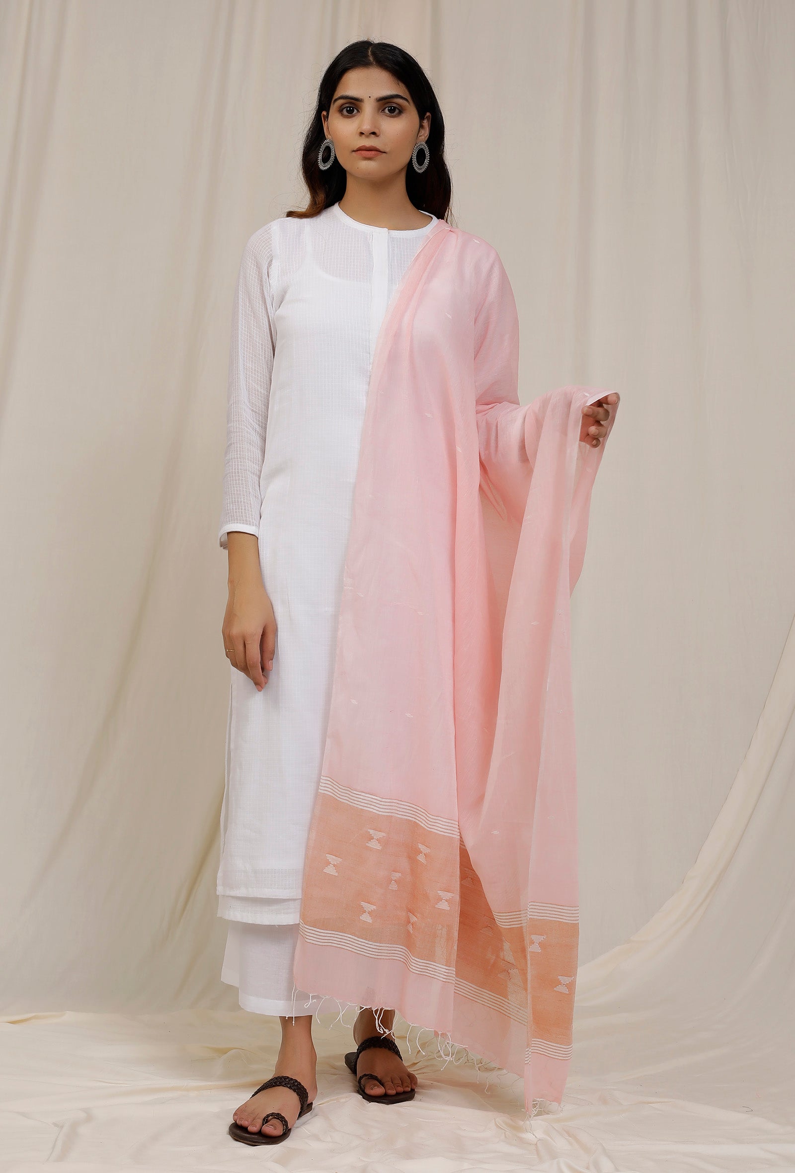 Baby Pink Handloom Cotton Jamdani stole