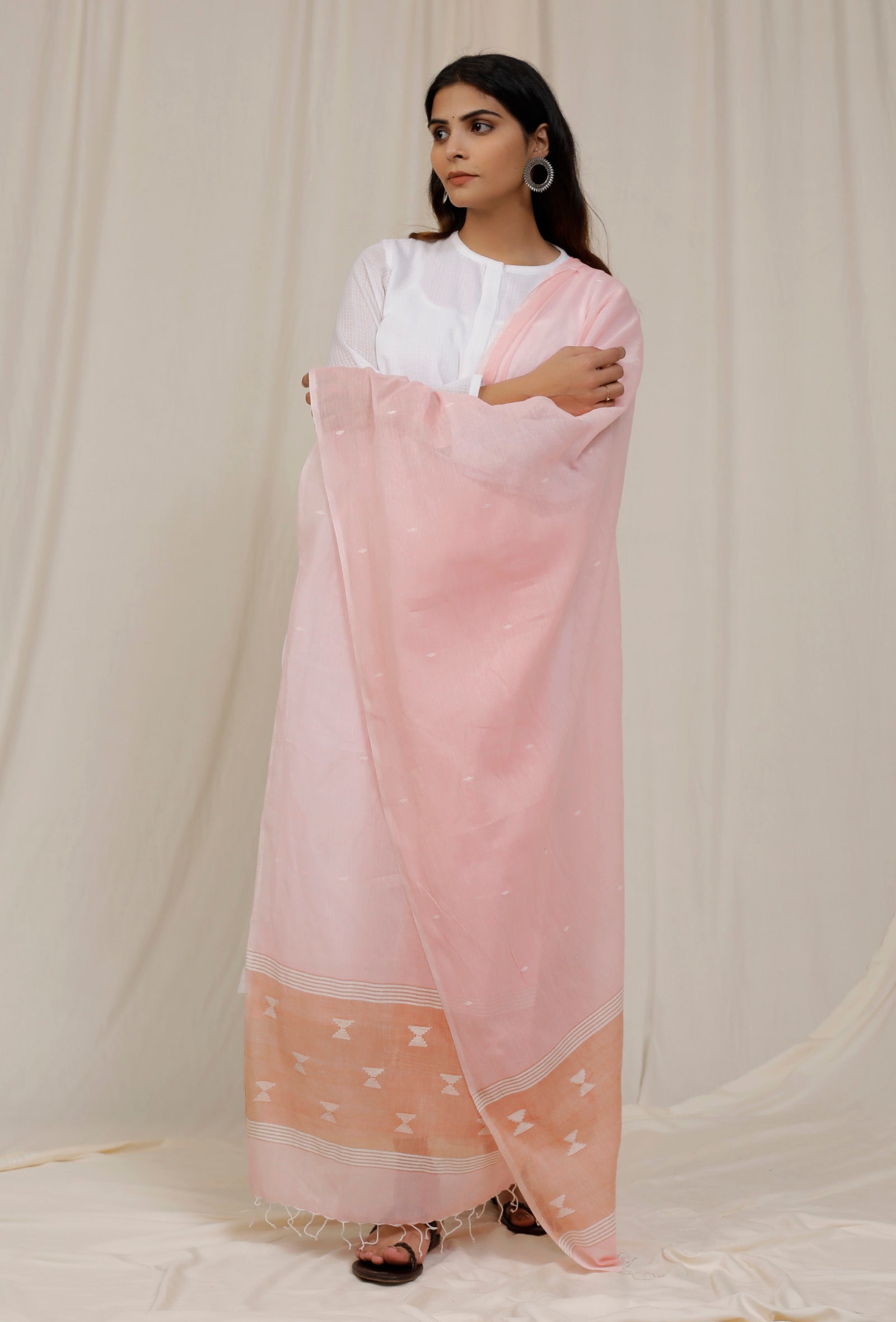 Baby Pink Handloom Cotton Jamdani stole