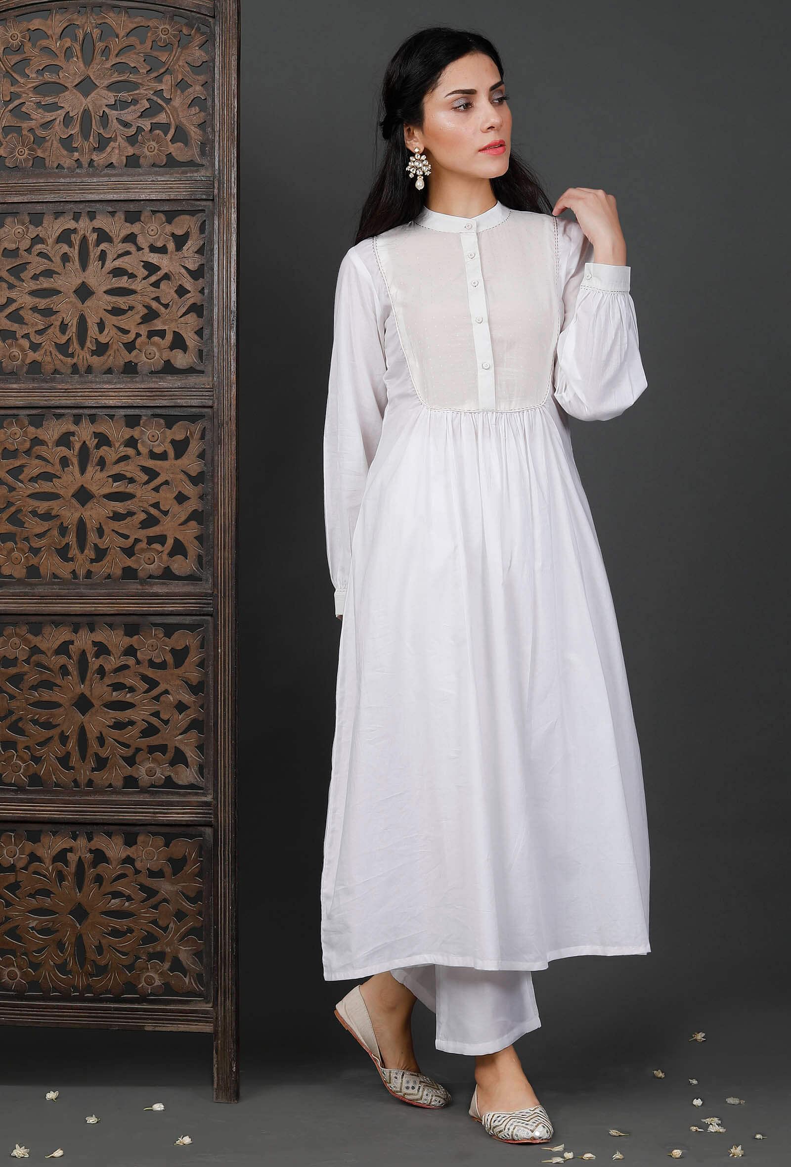 White Cotton Kurta With Zari Stitch Lines