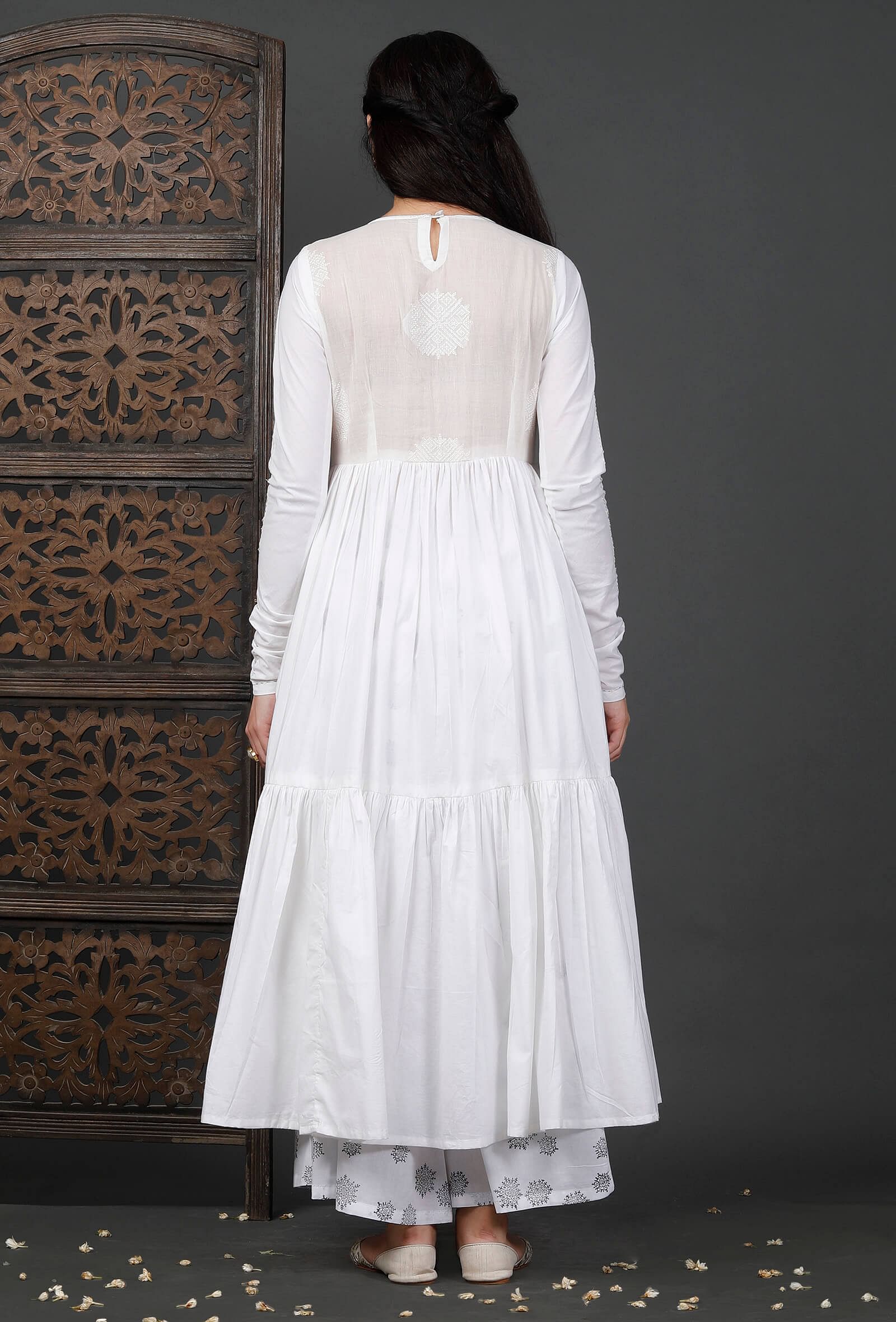 White Embroidered Gathered Kurta