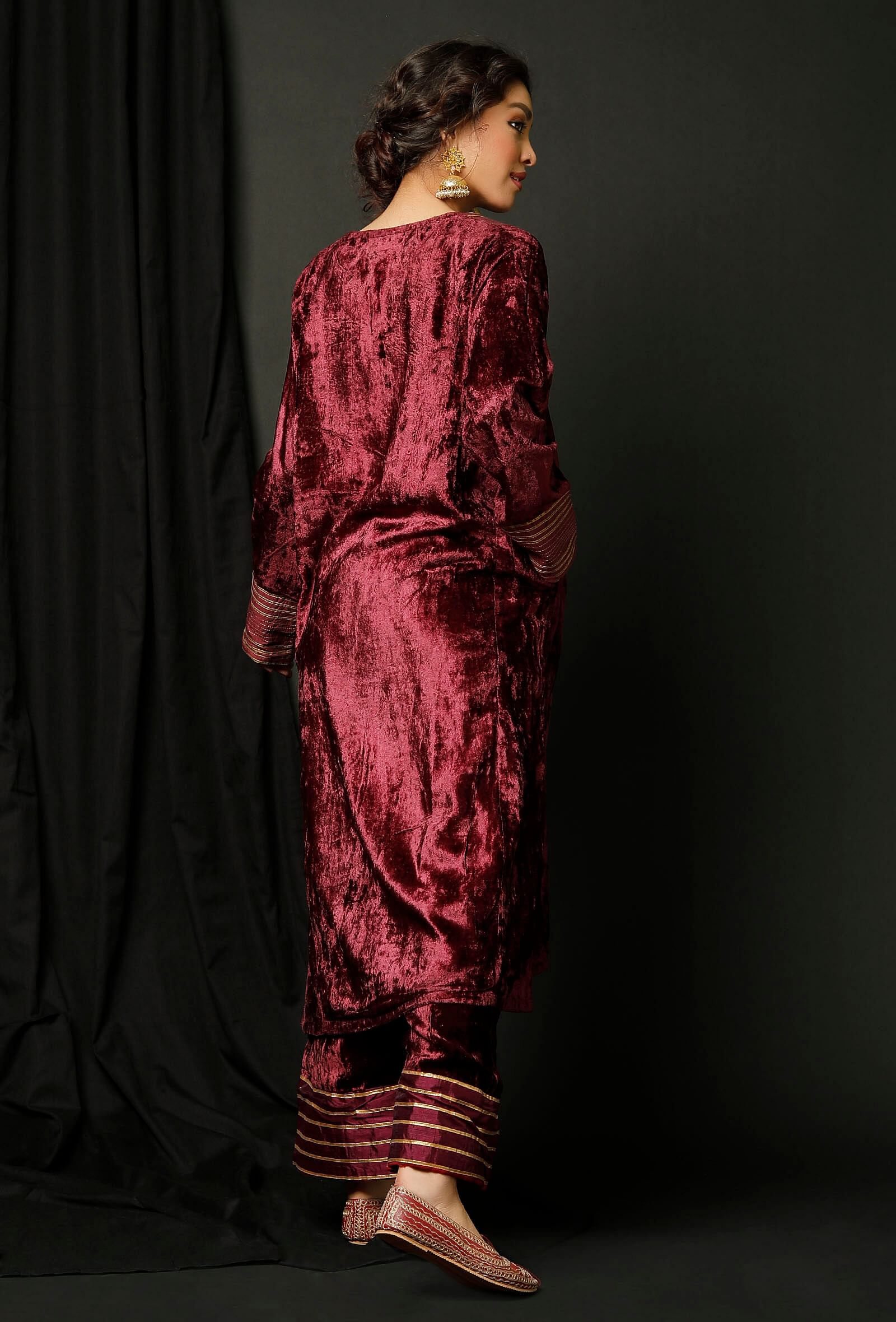 Set of 2 : Wine Velvet Phiran and Wine Velvet  Pallazo