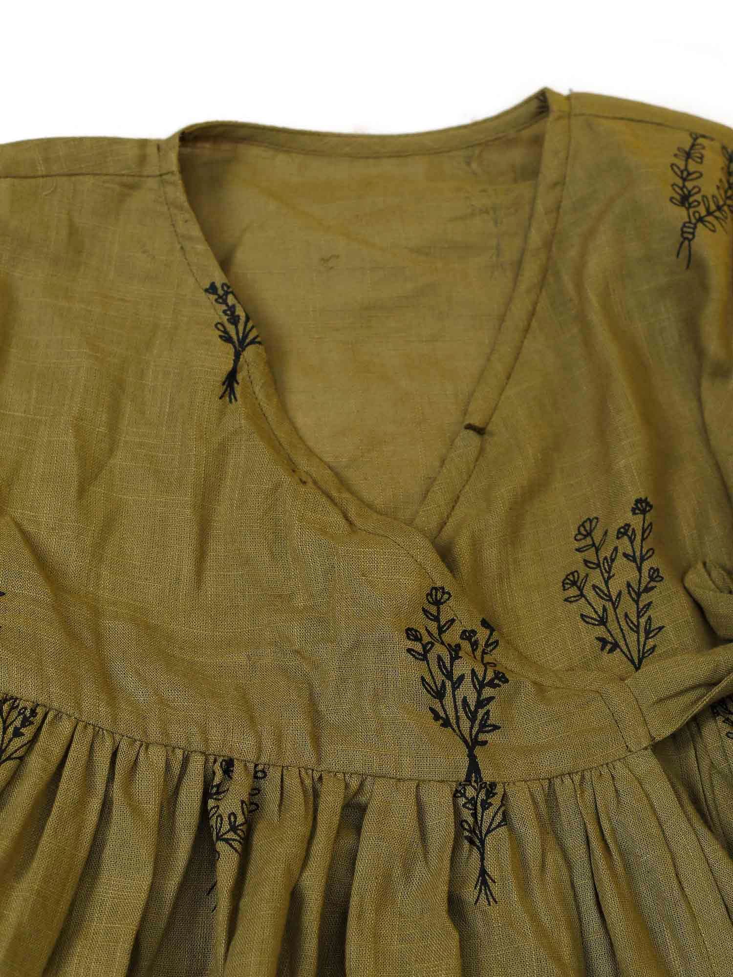 Set of 2 : Olive Green Cotton Slub Block Printed Short Kurta and Olive Green Cotton Printed Shorts