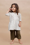 Set of 2: Off White Checked top and olive green flared Capri