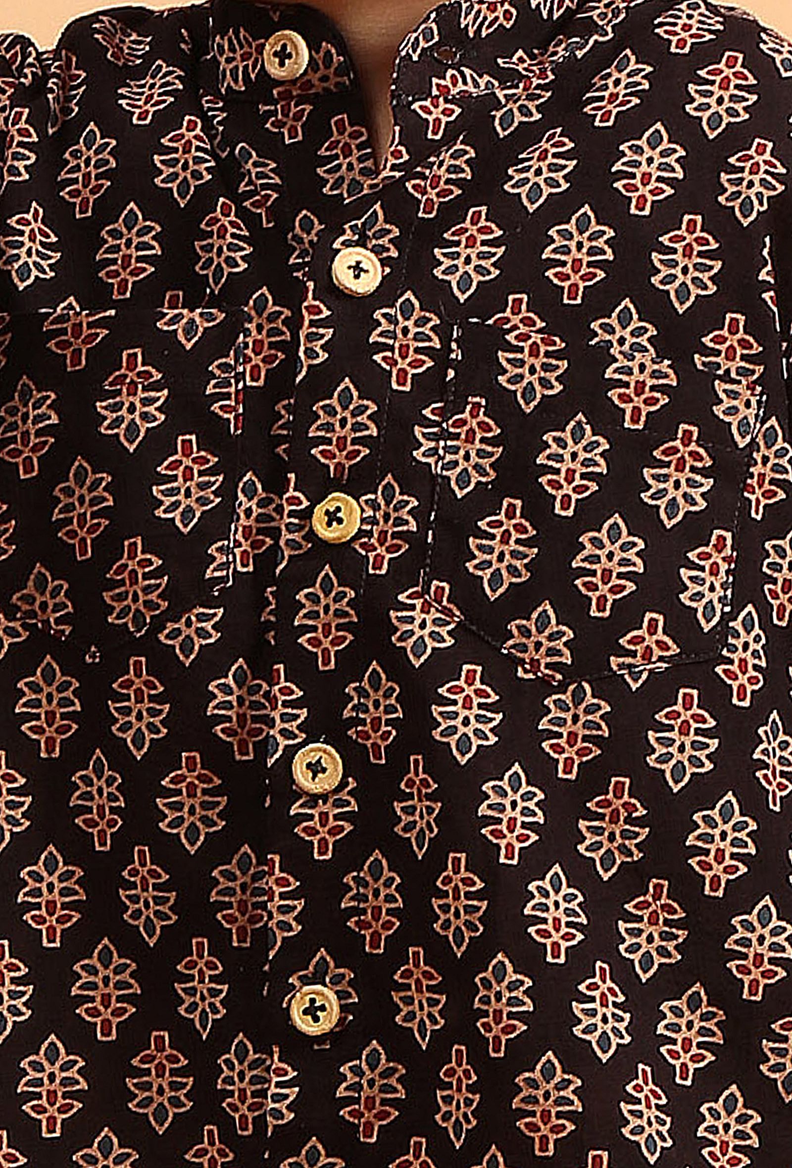 Set Of 2: Qalb Black Ajrakh Print Cotton Kurta & Off White Pyjama