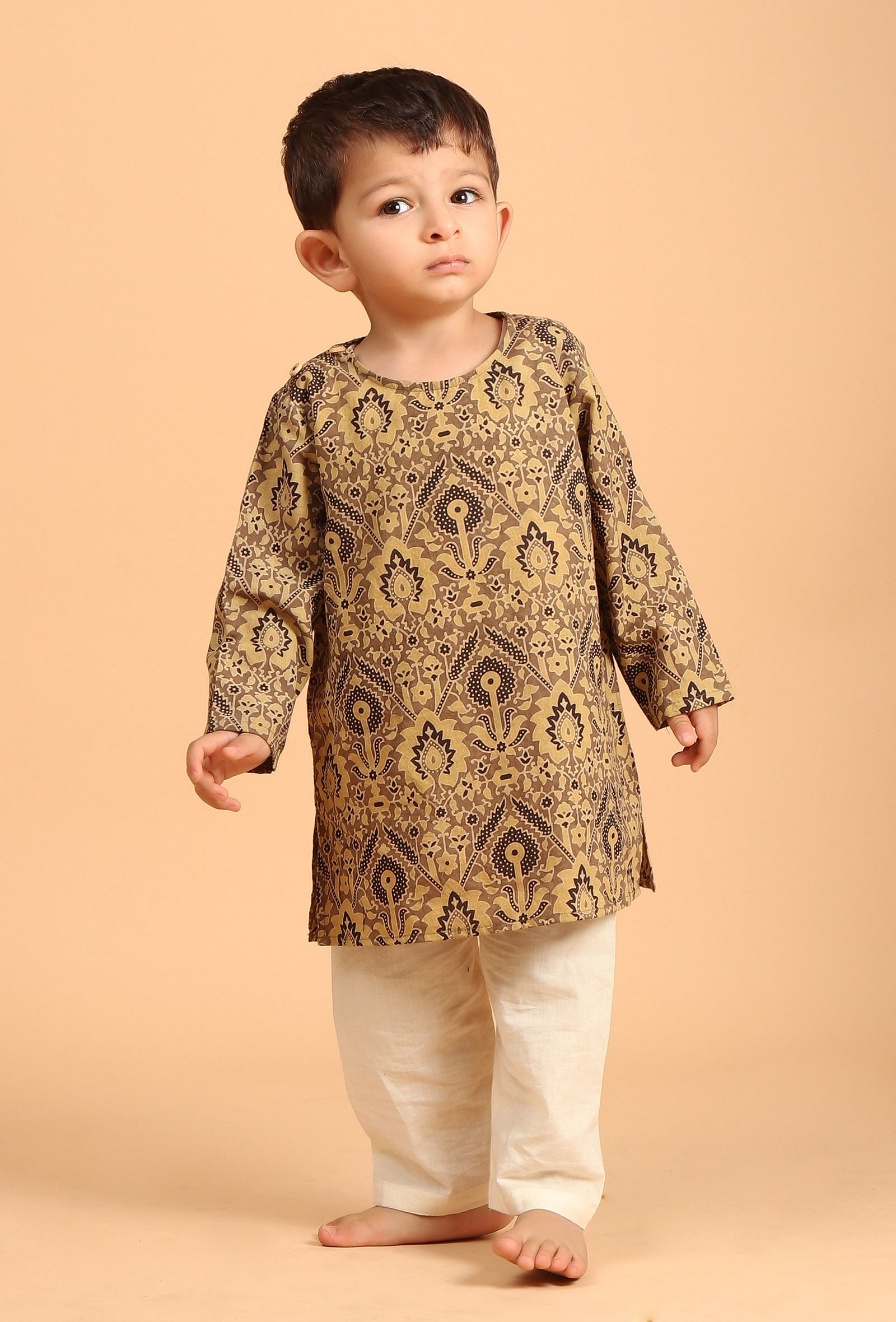 Set Of 2: Azad Khaki Ajrakh Print Cotton Kurta & Off White Pyjama