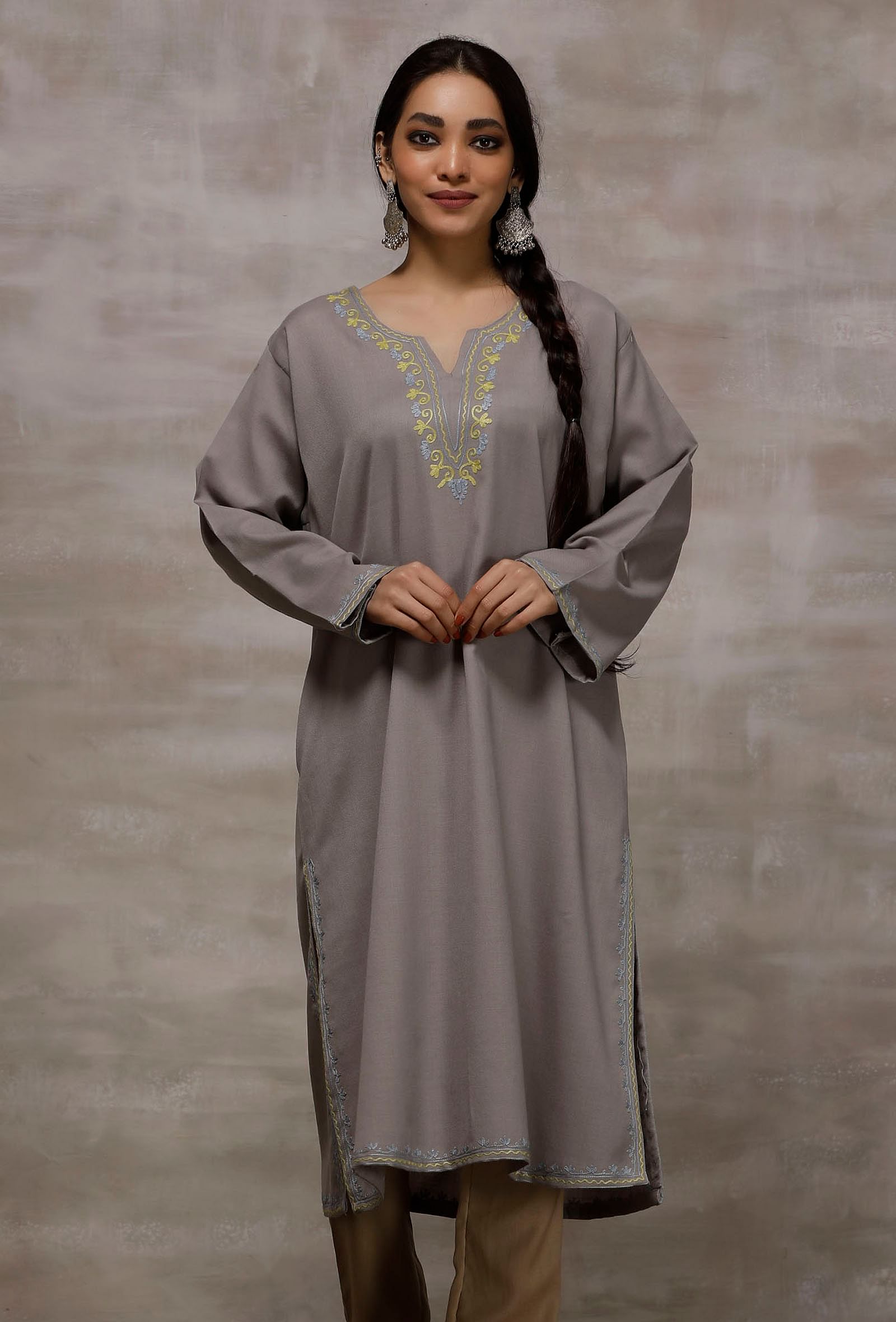 Grey Pure Woollen Phiran