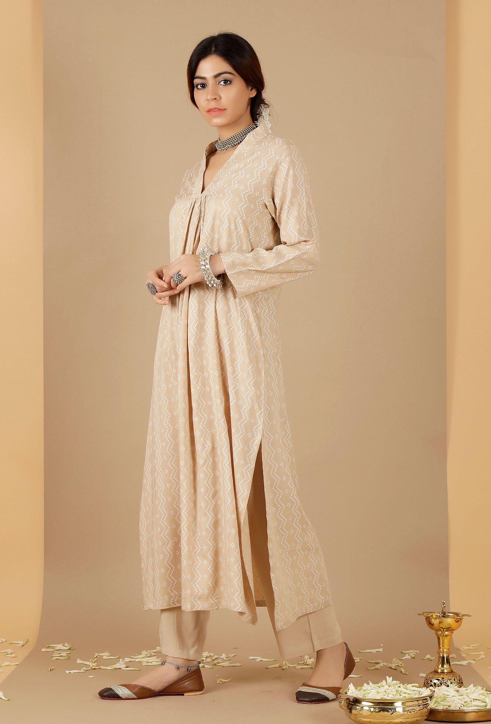 Beige Bandhani Gathered Kurta With Pockets