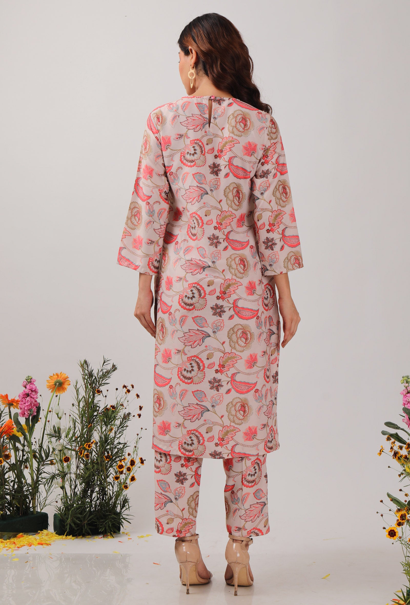 Ambi Floral Chintz Straight Kurta