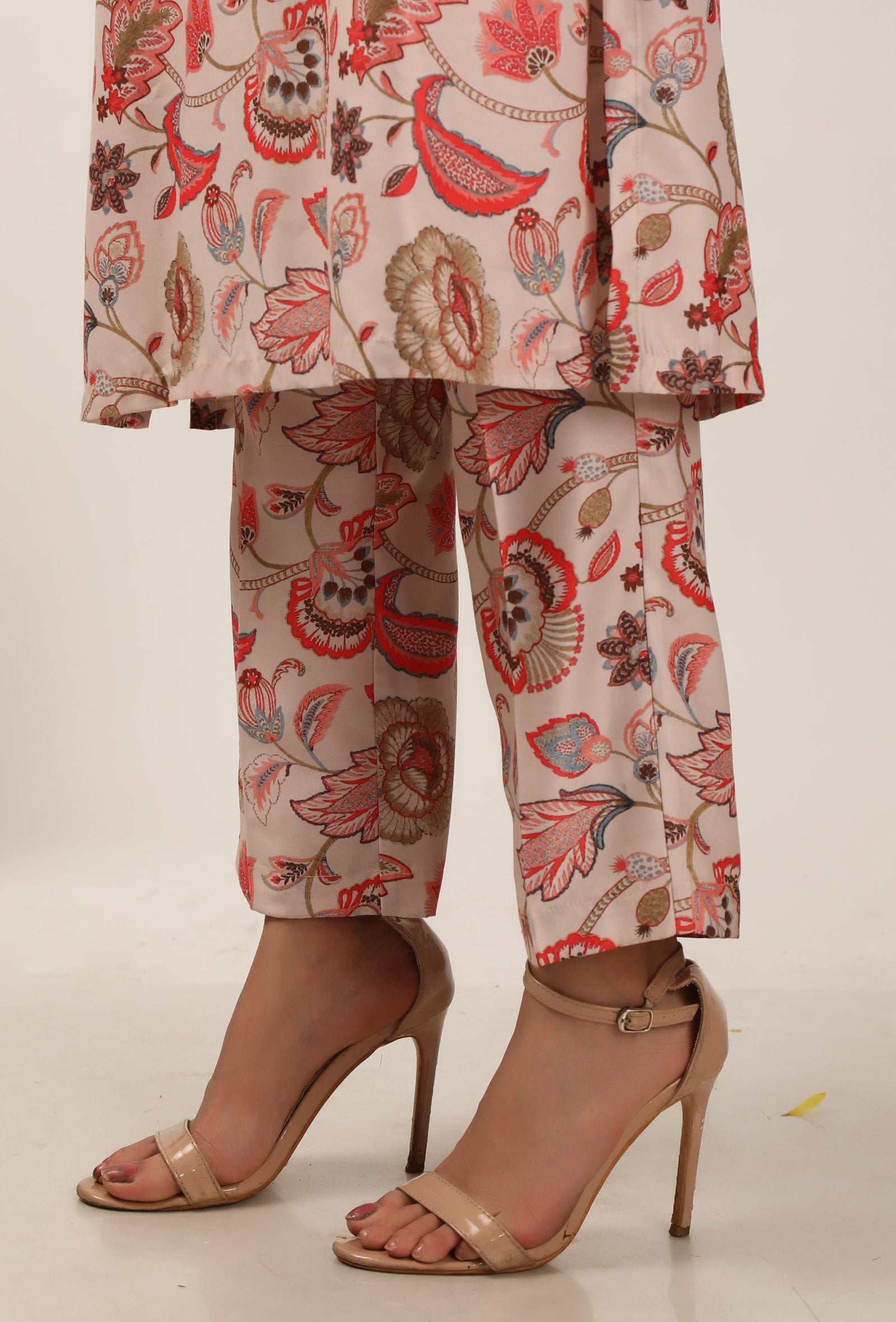 Ambi Floral Chintz Narrow Fit Pants