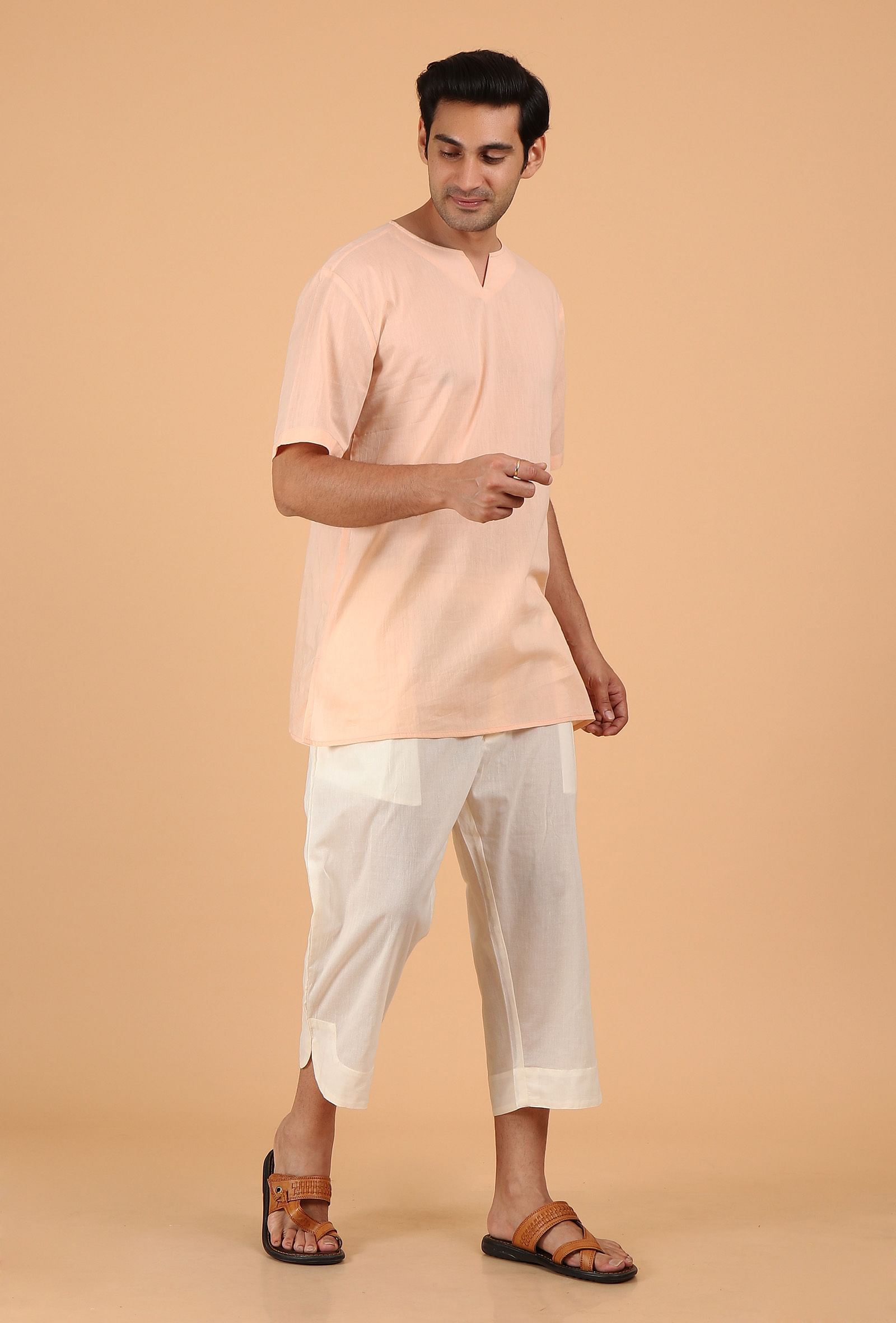 Peach Cotton Mulmul Short Kurta & White Three Quarter Pant