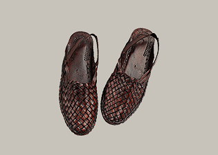 Kolhapuri Chappals
