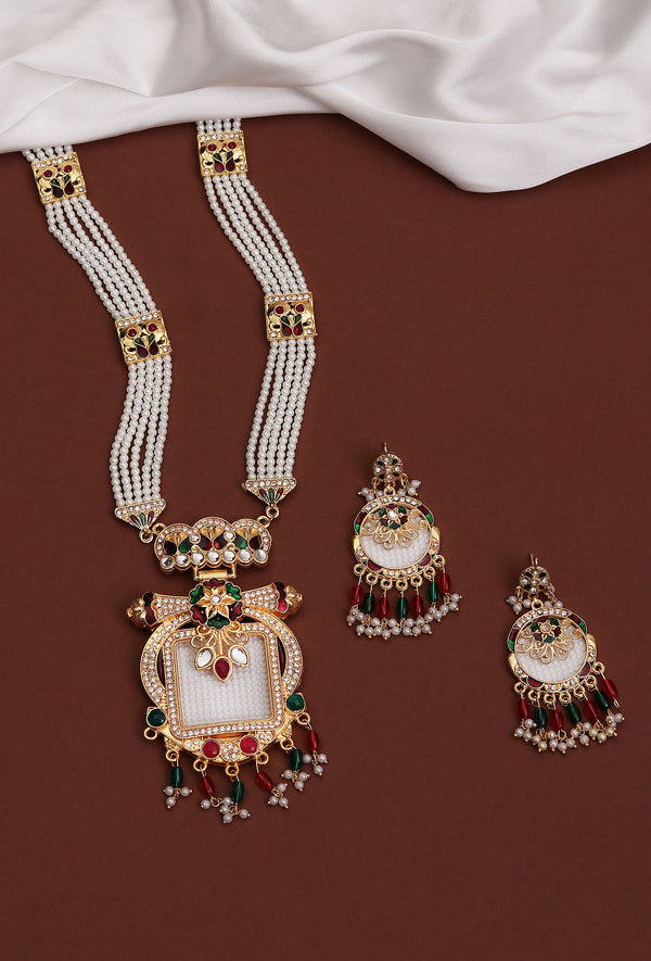 Regal Heritage Designer Pearl Necklace Set