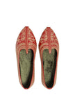 Red Zari Aari Embroidered Juttis