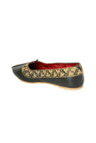 Black Zari Aari Embroidered Juttis