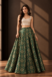Set of 2 Emerald Green & Antique Gold Brocade Lehenga Choli Set – view 4