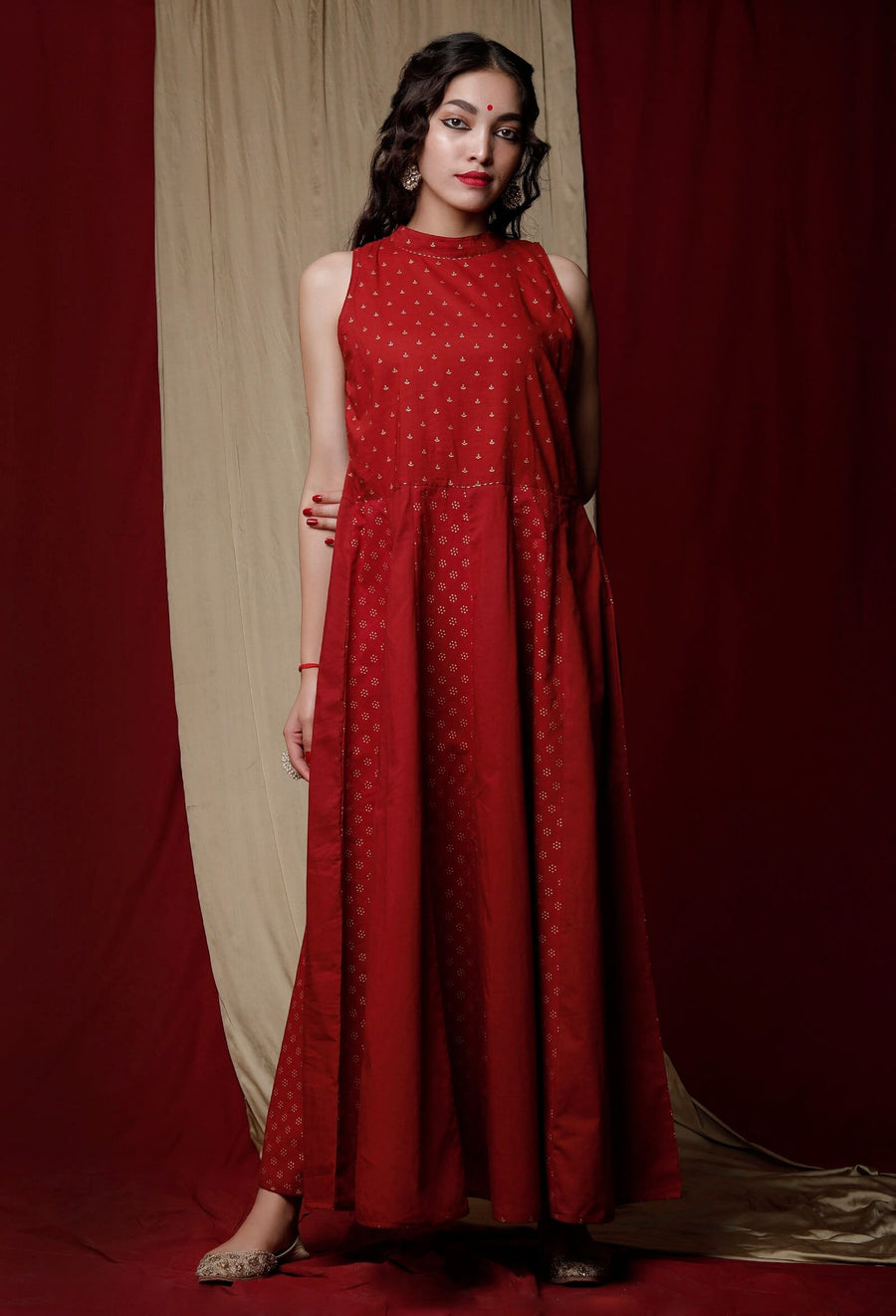 ladies burgundy velvet dress Margot | Burgundy High-Neck Velvet Mini Dress With Embellished Detail