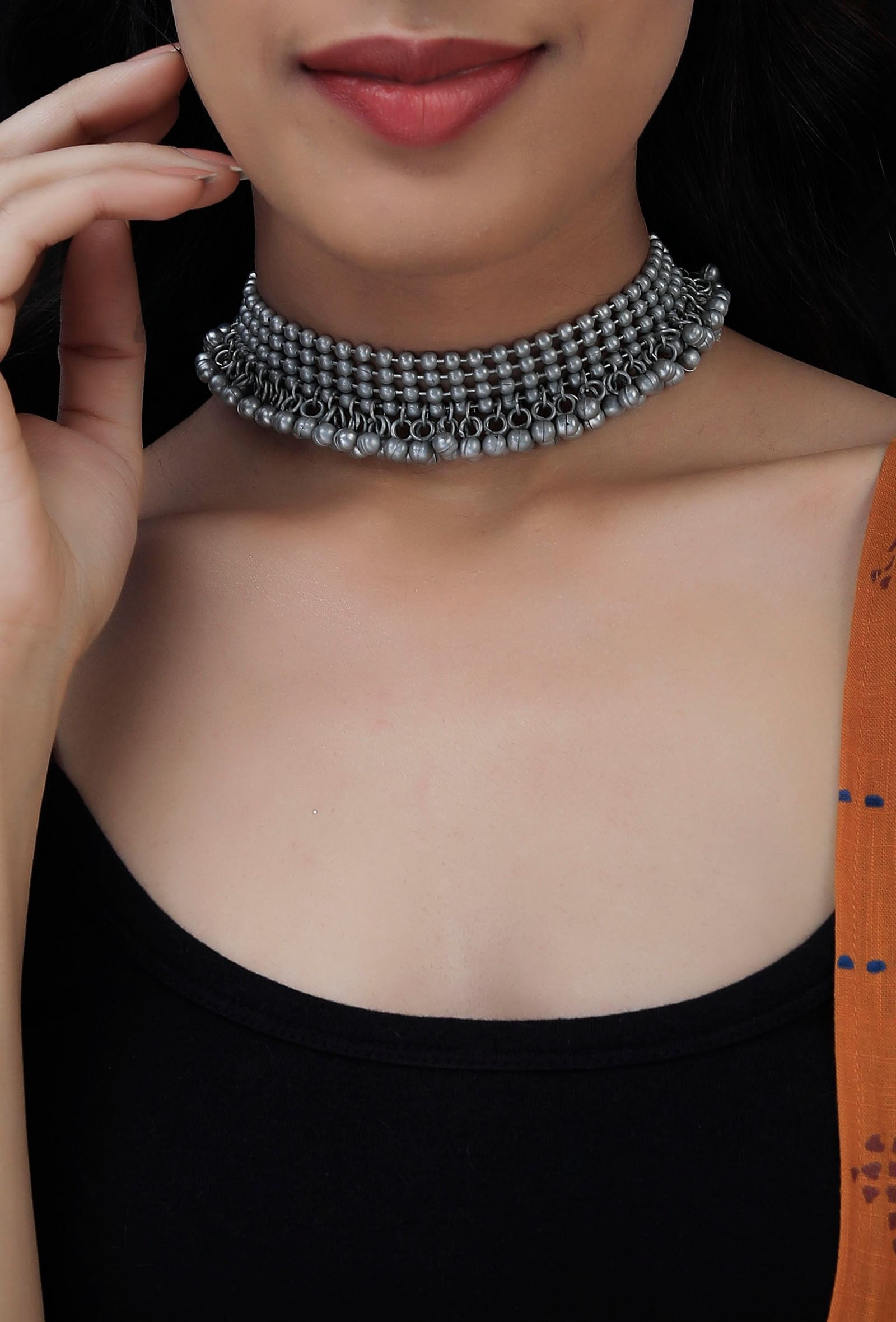 Black thread necklace with pearl motifs - Indian Jewellery Designs