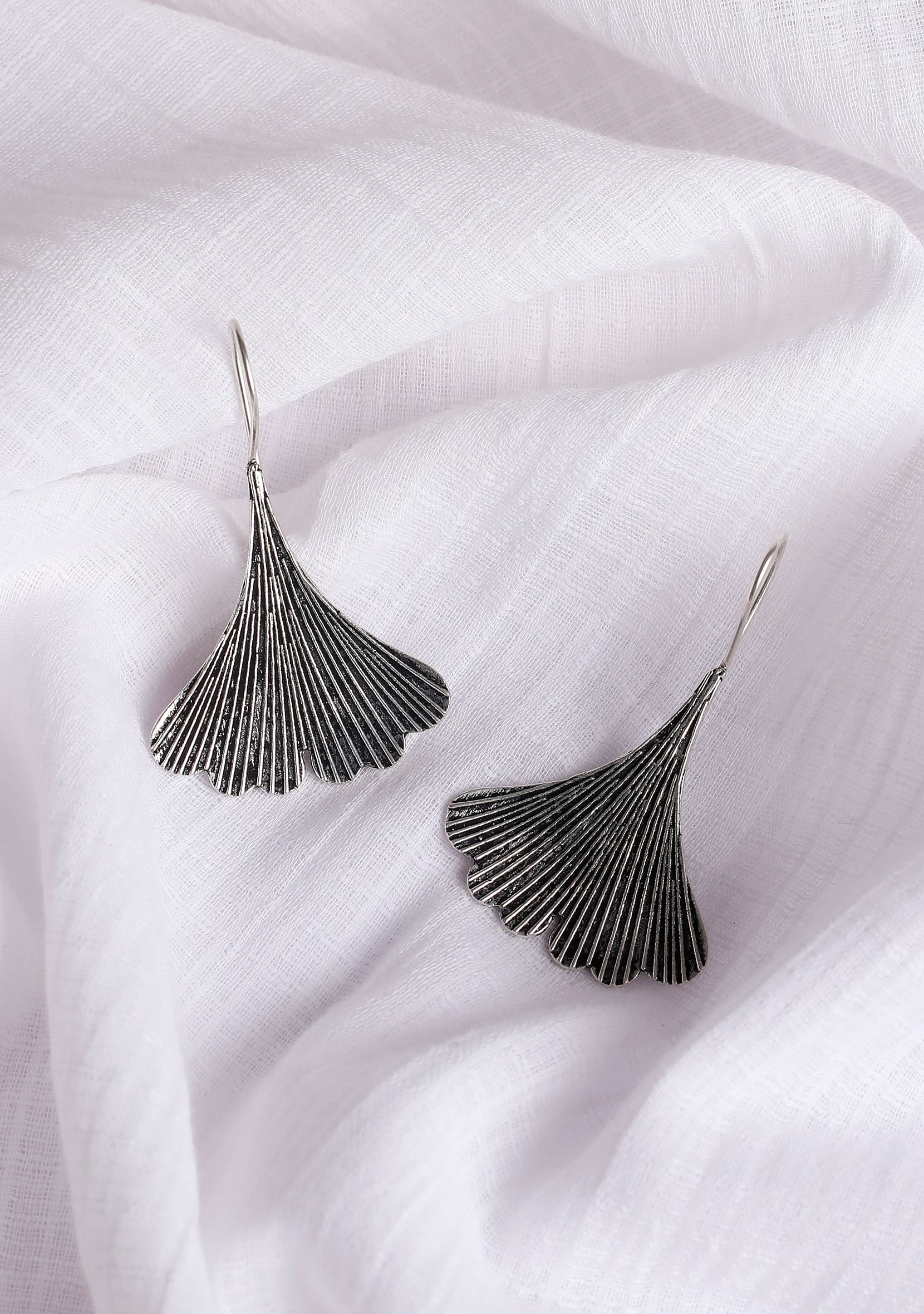 Grey amethyst earrings - Imitationhub - 2759891