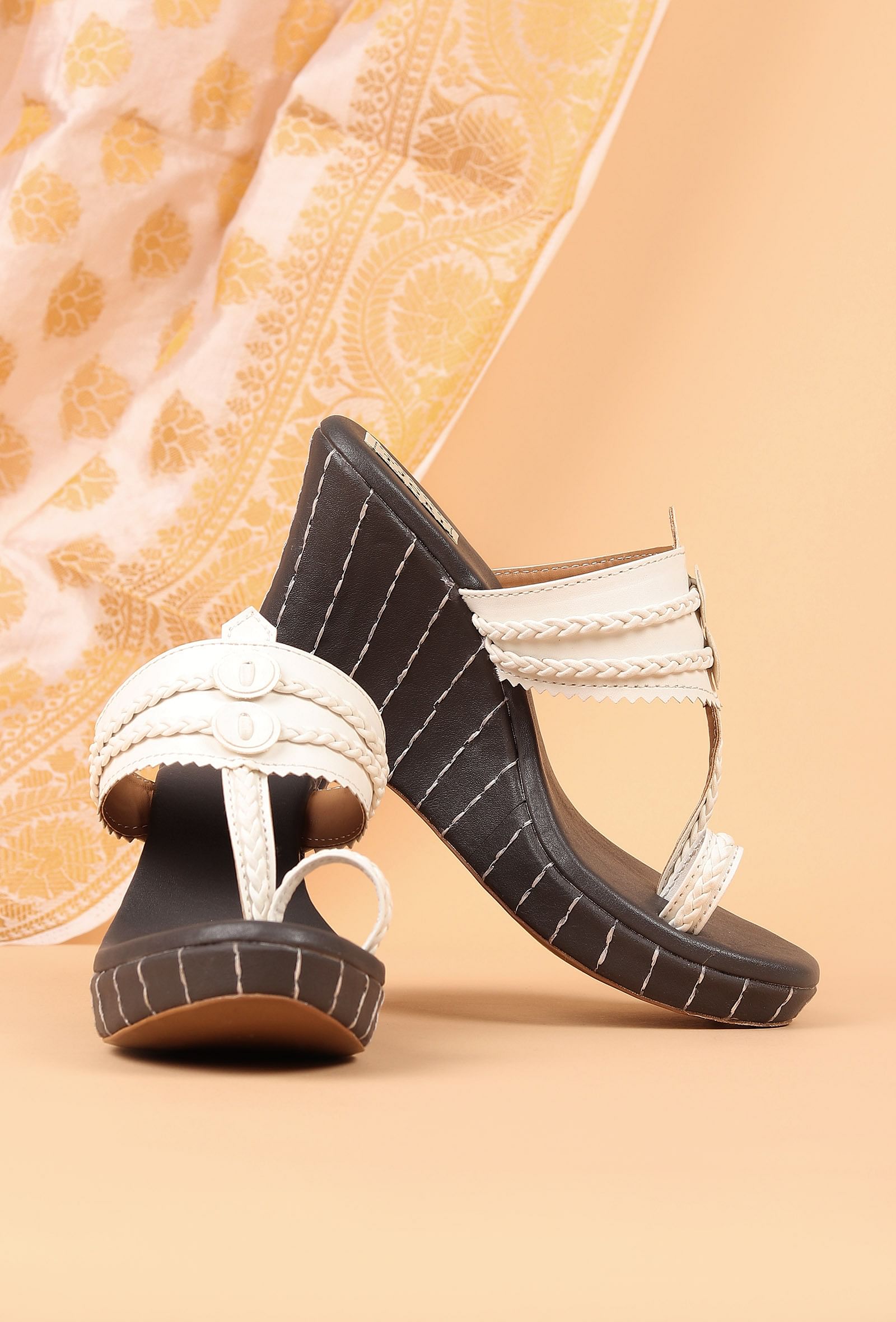 Tjori wedges clearance