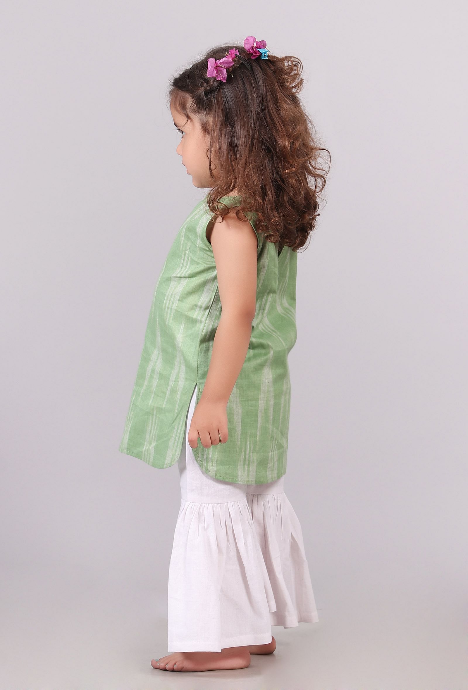 Set of 2: Green Ikat Straight Kurta with Sharara pants