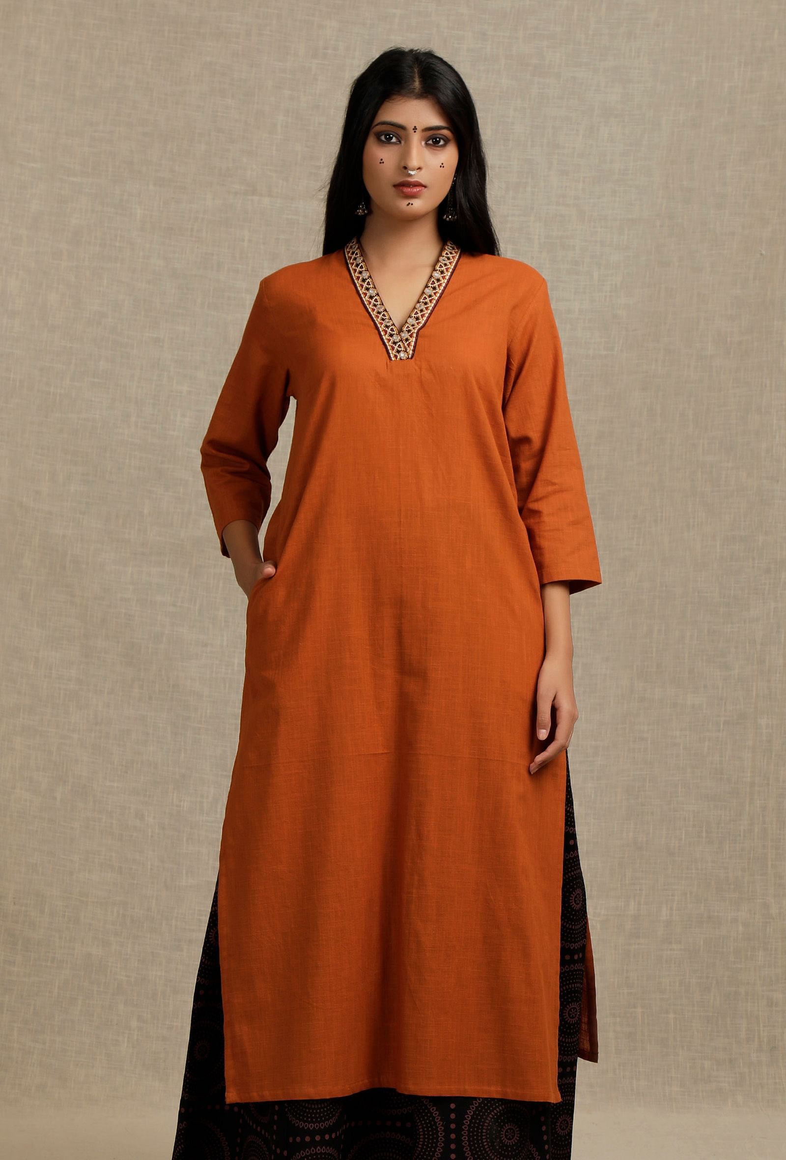 Cotton Hakoba Cutwork Embroidered Straight cut Kurti, Rust, KW1006 –  Scarlet Thread