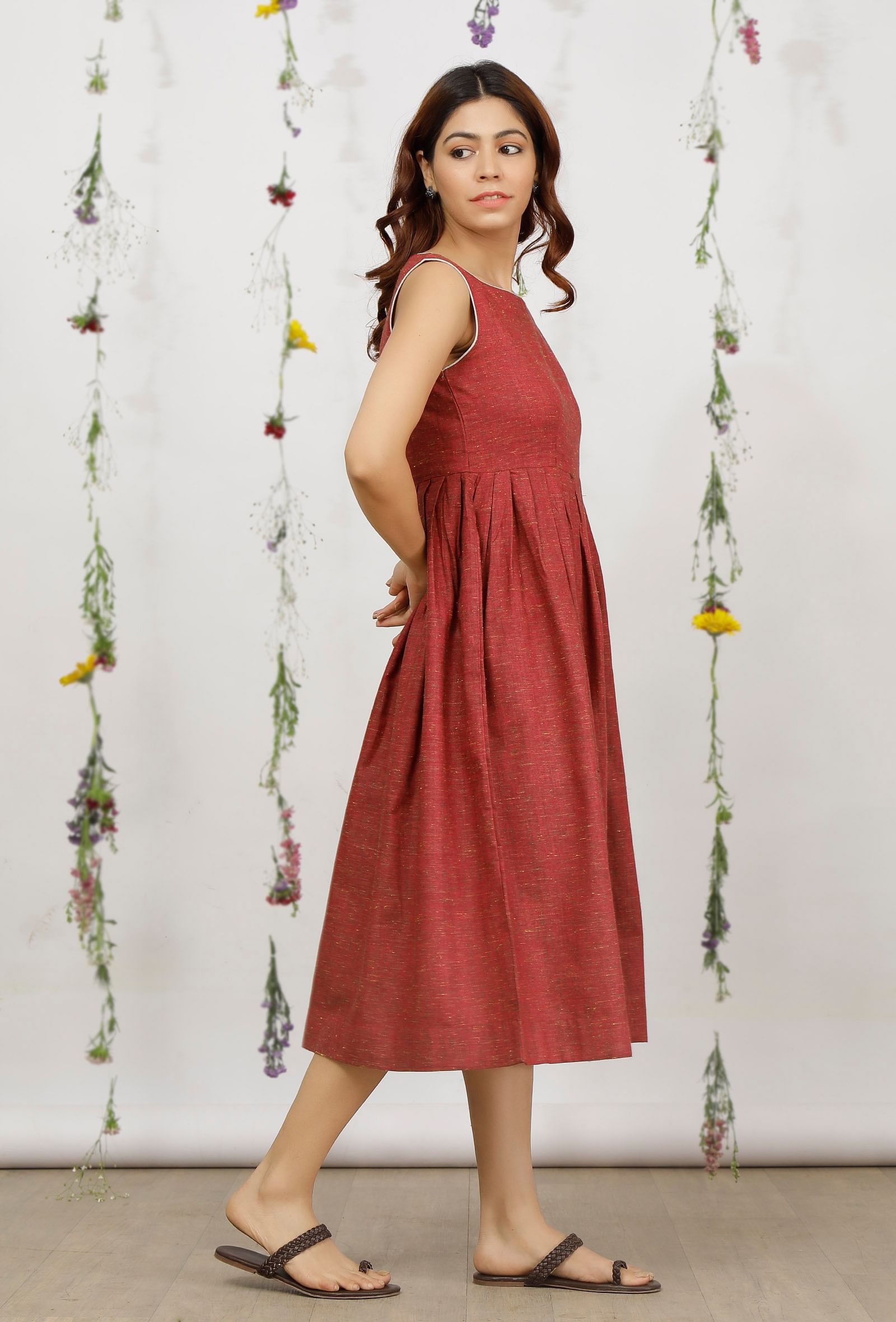 Buy Red Dresses & Gowns for Women by Indie Picks Online | Ajio.com
