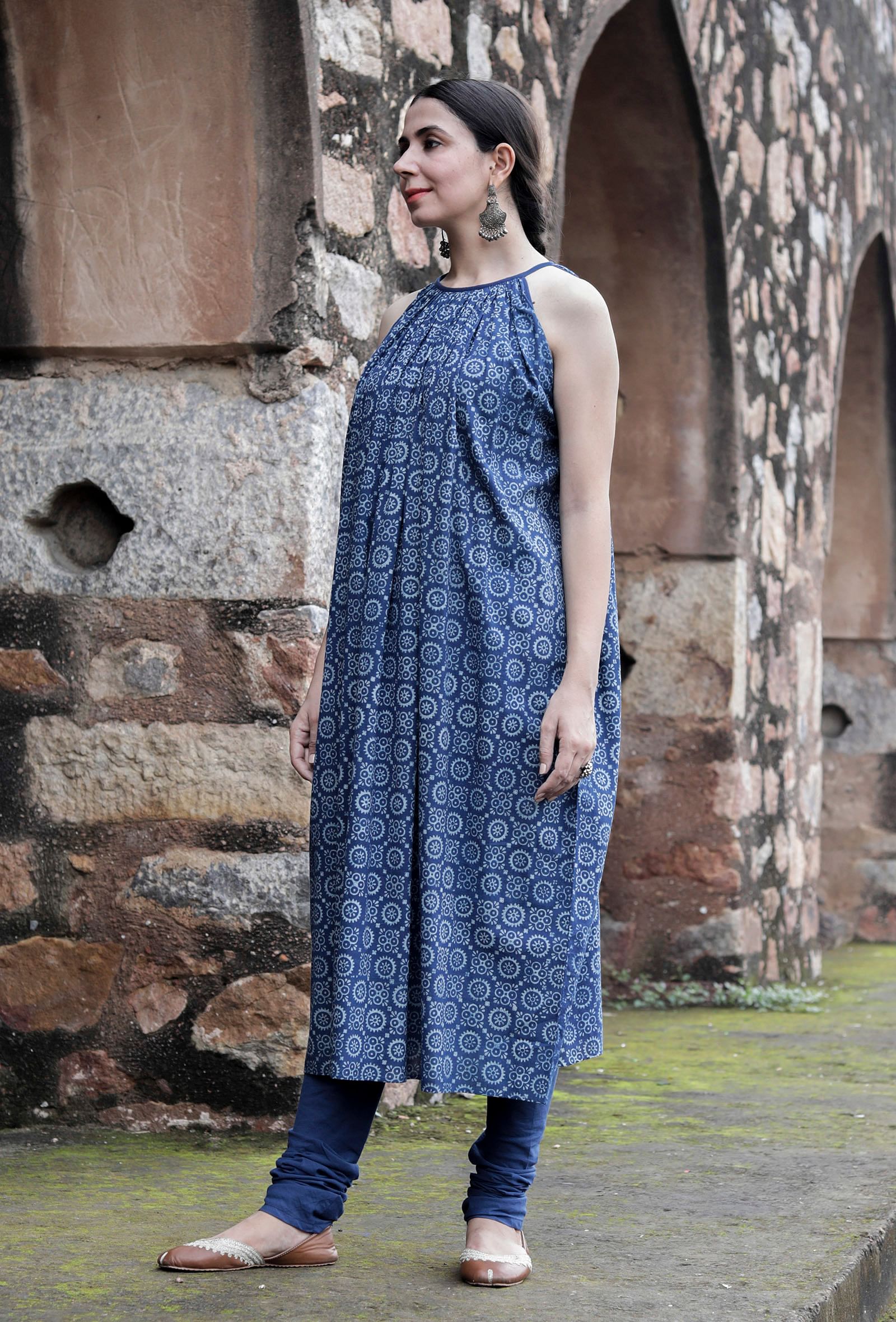 170523 (E2478) - HANDLOOM EMBROIDERY KURTI - Denim Blue – ELENTRA DESIGNS  BY NIMI HEINS