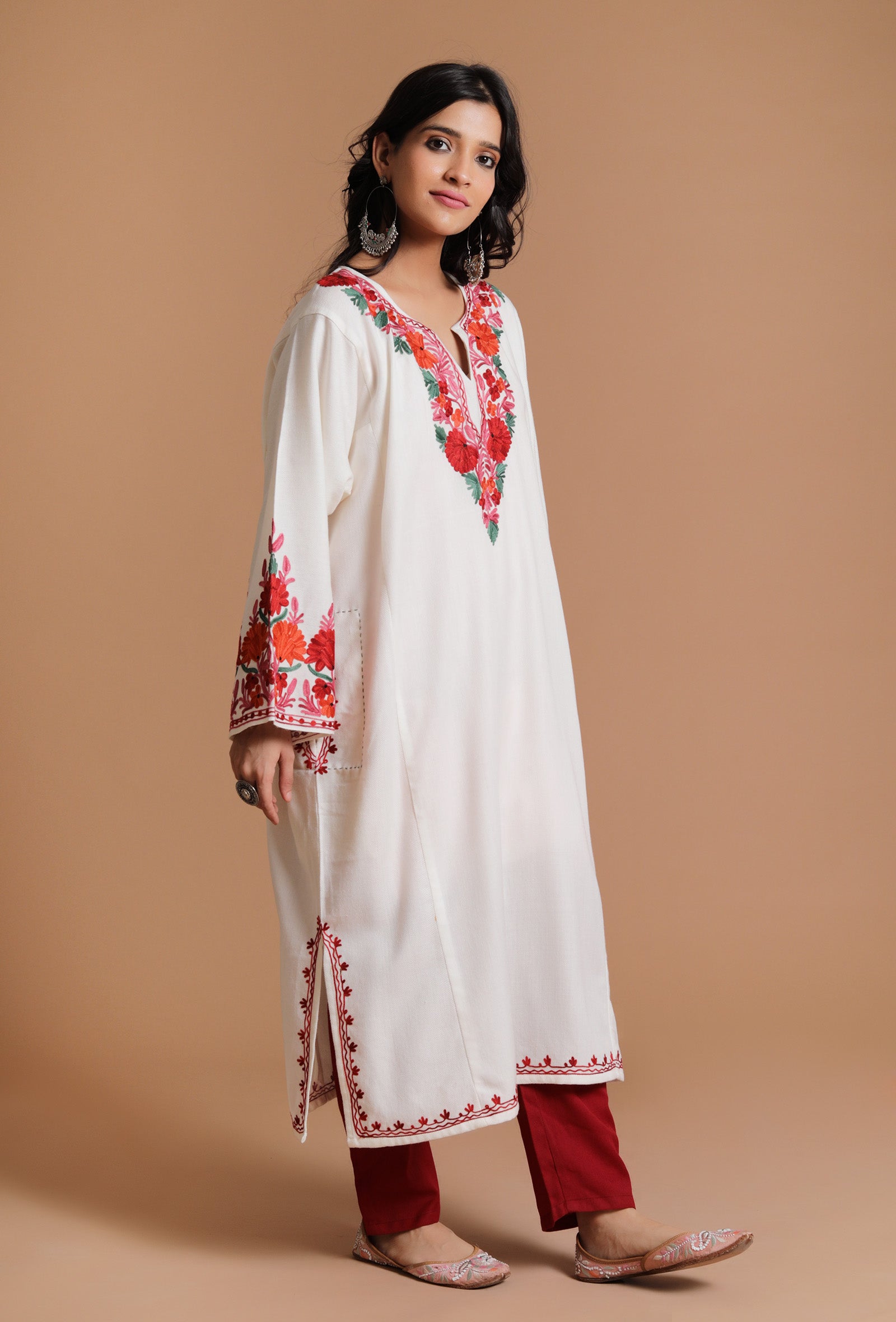 White Aari Embroidered Kashmiri Phiran-Free Size