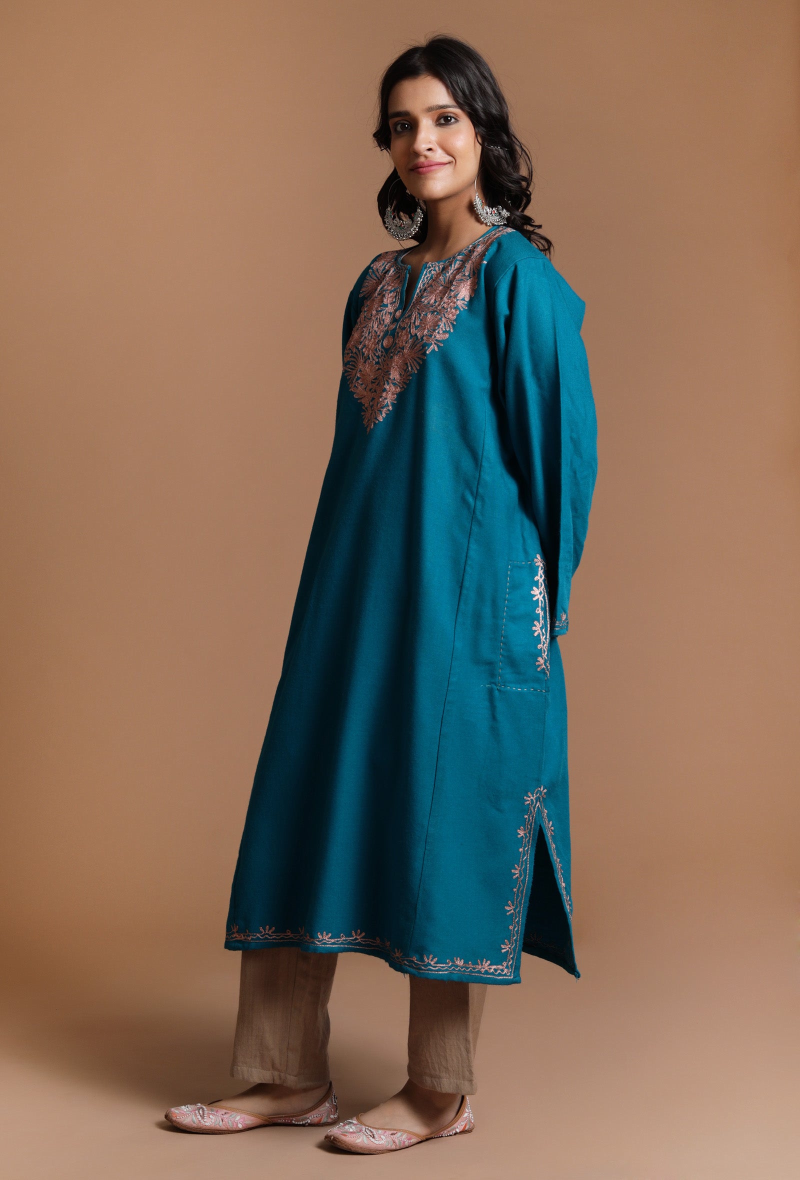 Chathams Blue Aari Embroidered Kashmiri Phiran-Free Size