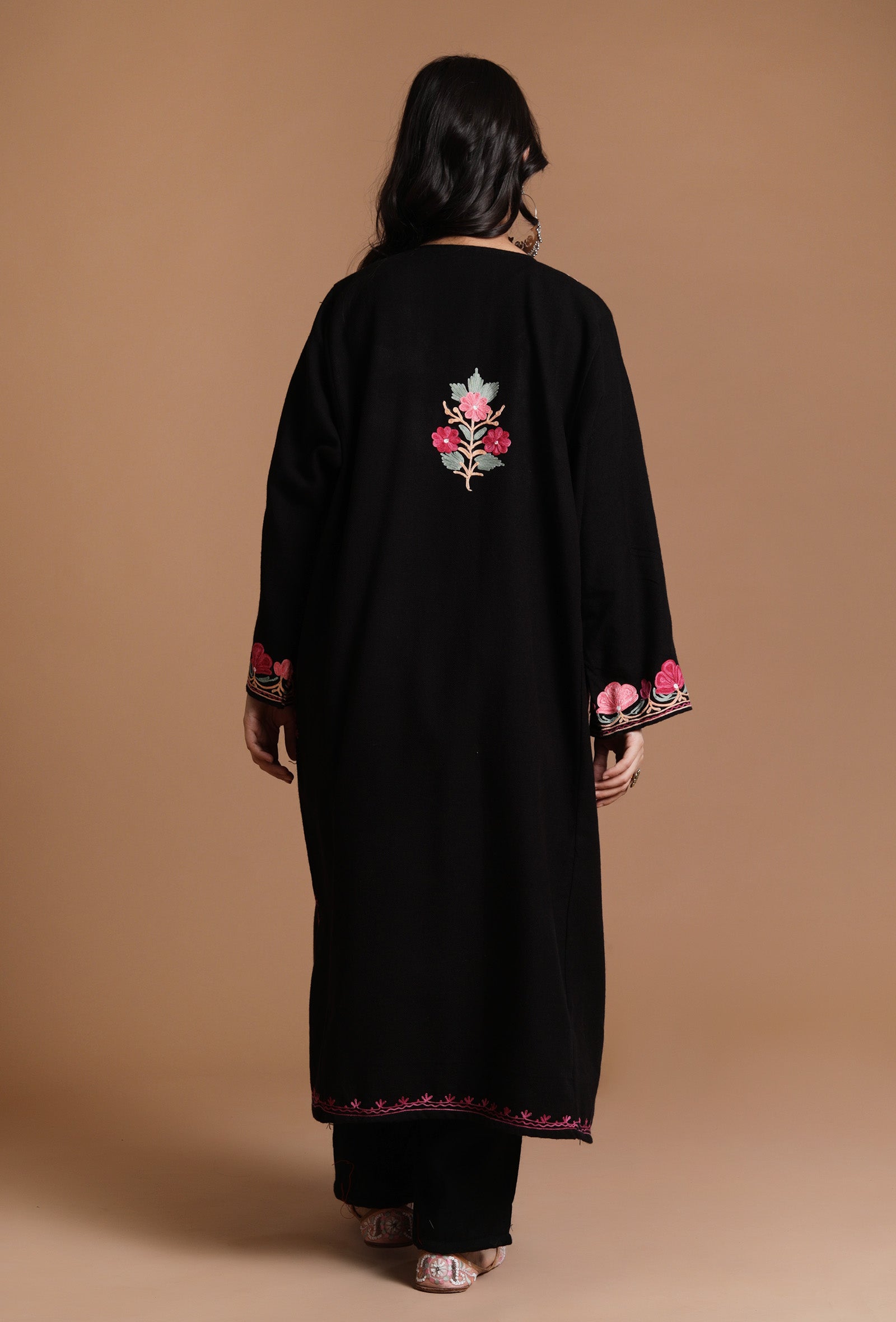 Charcoal Cozy Aari Embroidered Kashmiri Phiran-Free Size