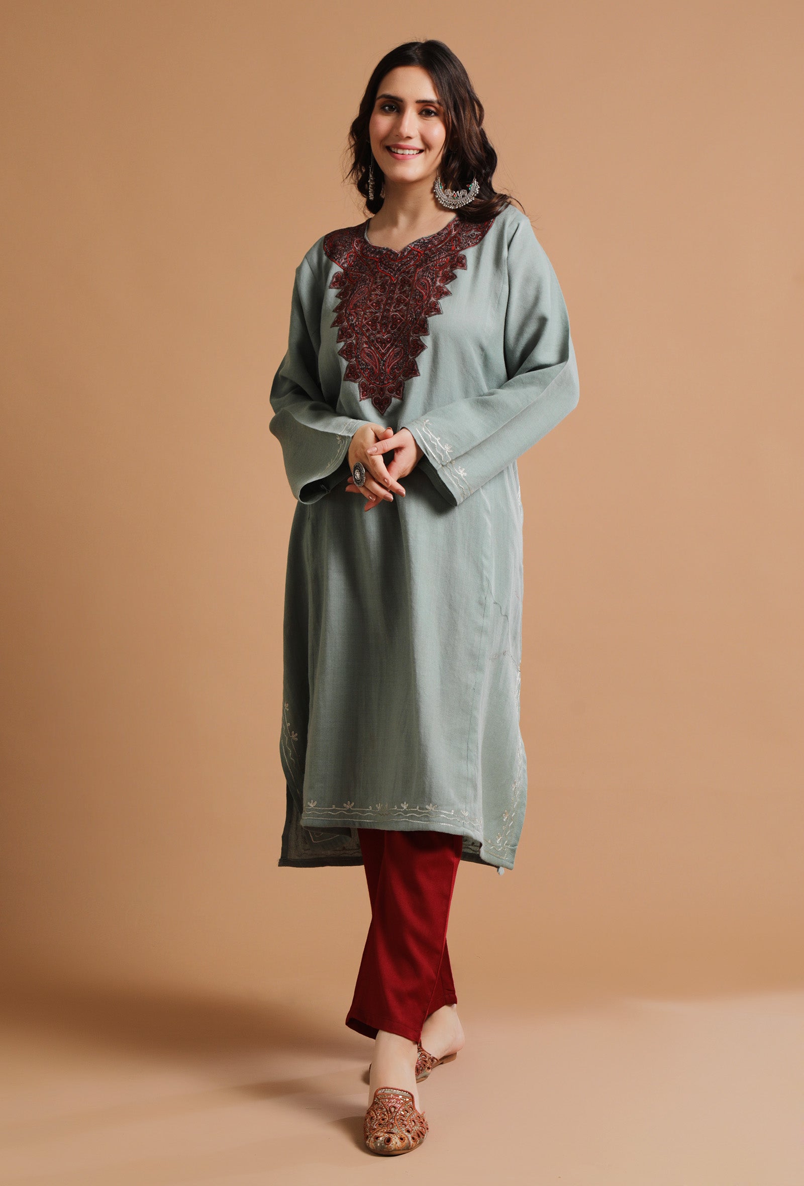 French Grey Kashmiri Sozni Embroidery Phiran-Free Size
