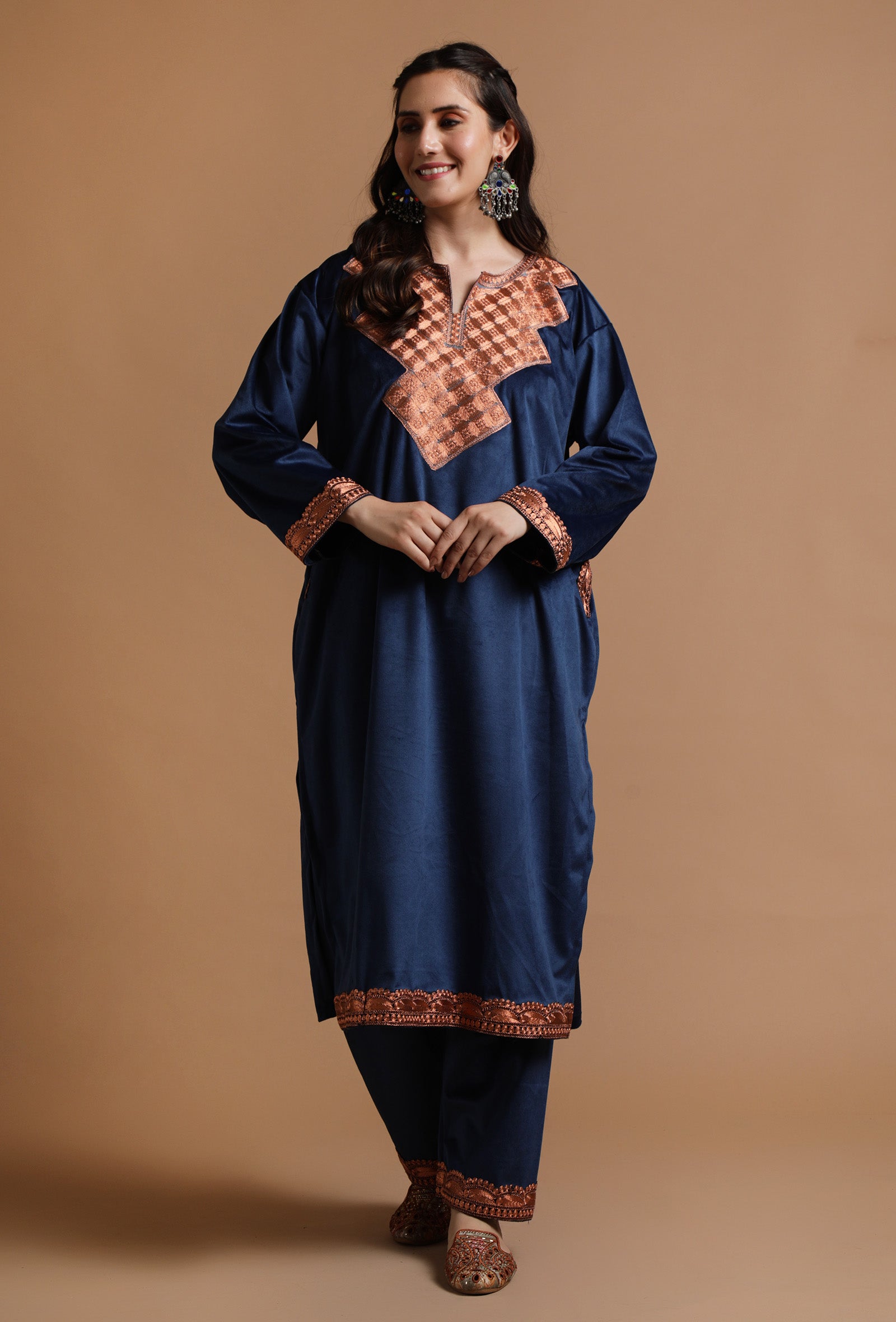 Set Of 3: Cloud Burst Kashmiri Tilla Embroidery Phiran With Pant and Dupatta-Free Size