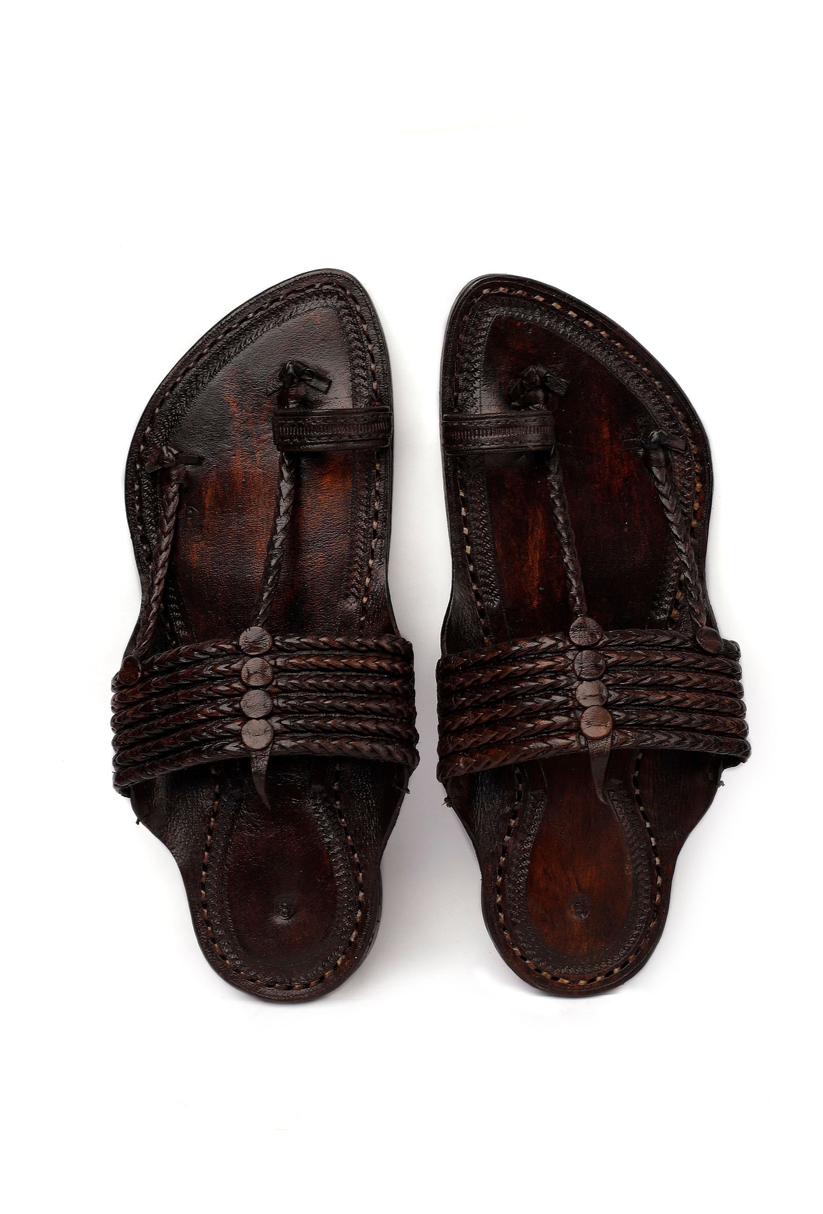 Brown kolhapuri chappal outlet